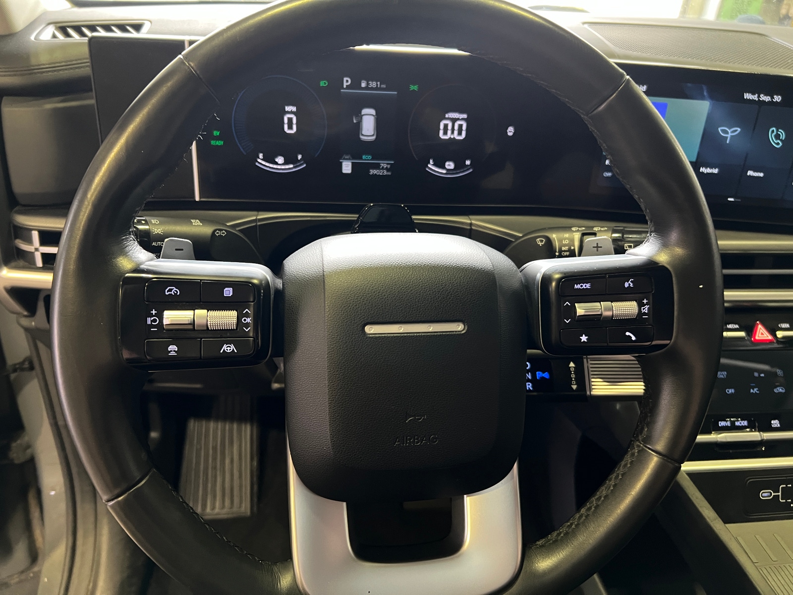 Thumbnail: 2024 Hyundai Santa Fe - 4