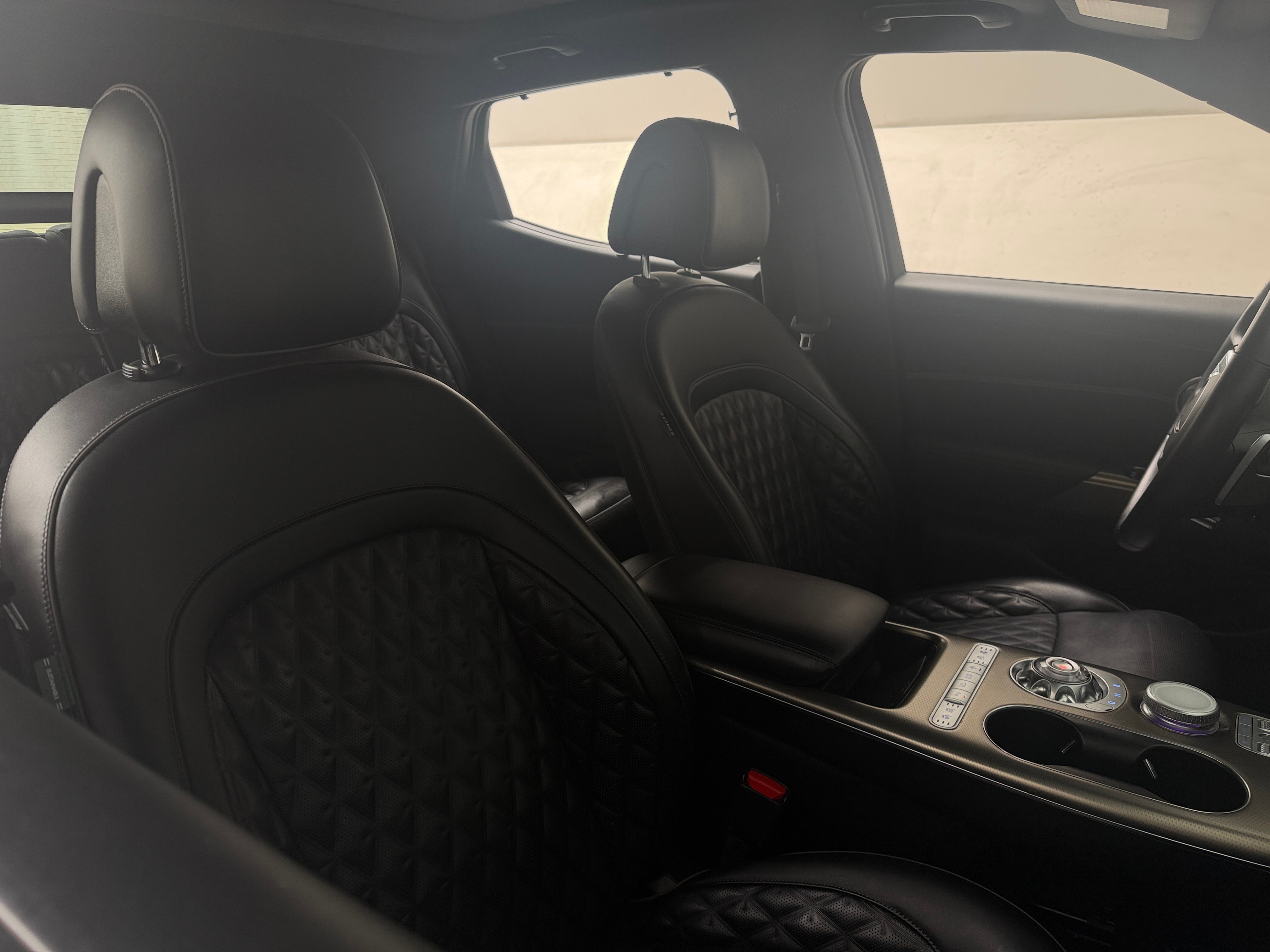2023 GENESIS GV60