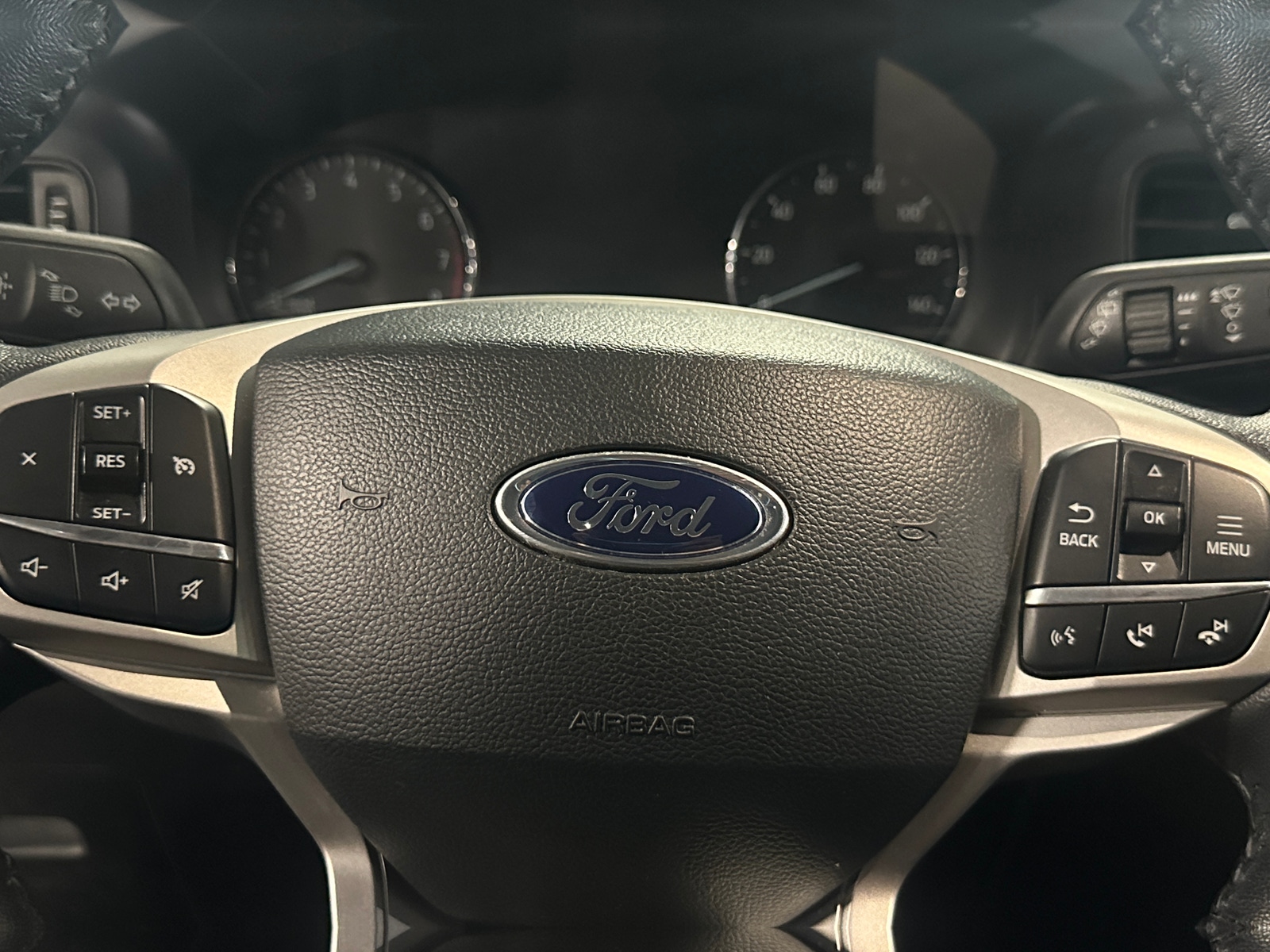 Thumbnail: 2023 Ford Explorer - 5
