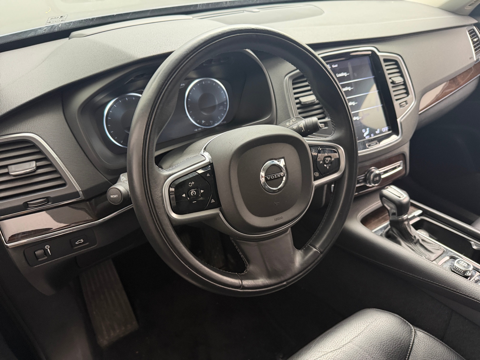 Thumbnail: 2019 Volvo XC90 - 4