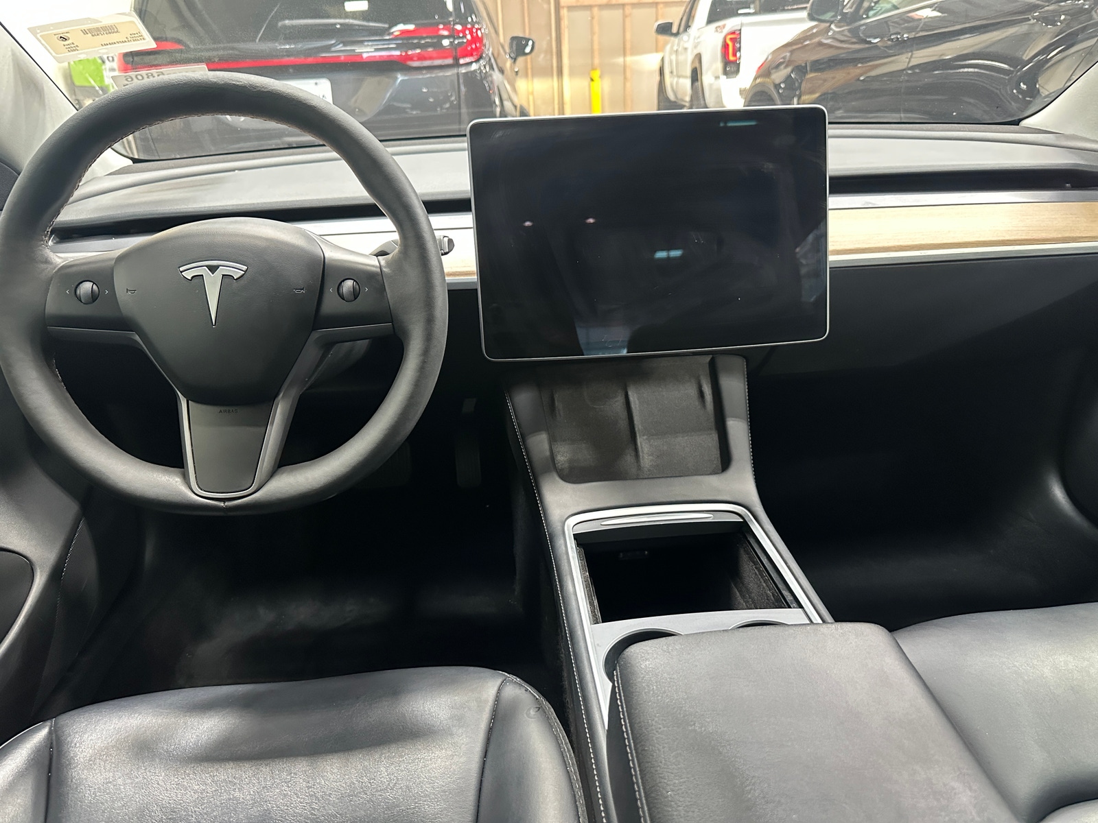 Thumbnail: 2023 Tesla Model 3 - 2