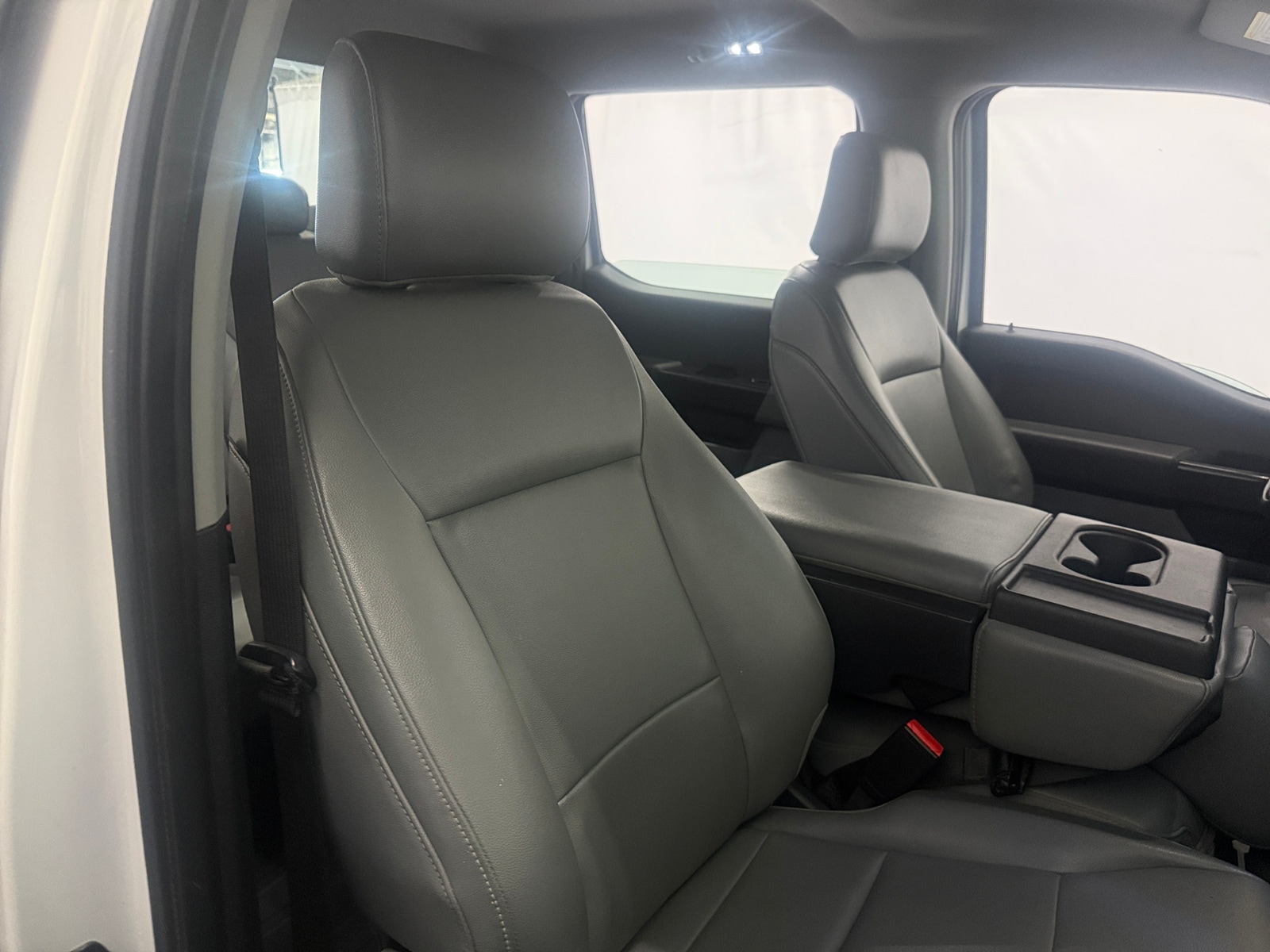 Thumbnail: 2022 Ford Econoline - 2