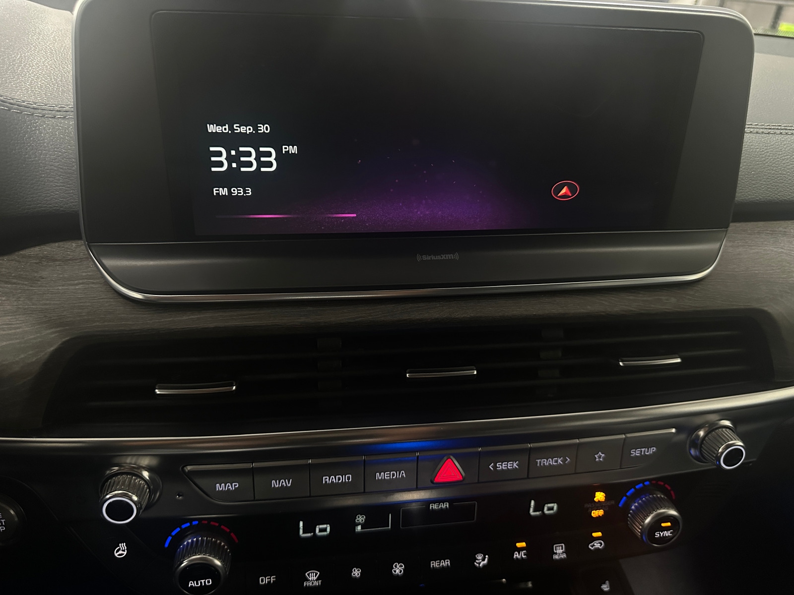 Thumbnail: 2021 Kia Telluride - 3