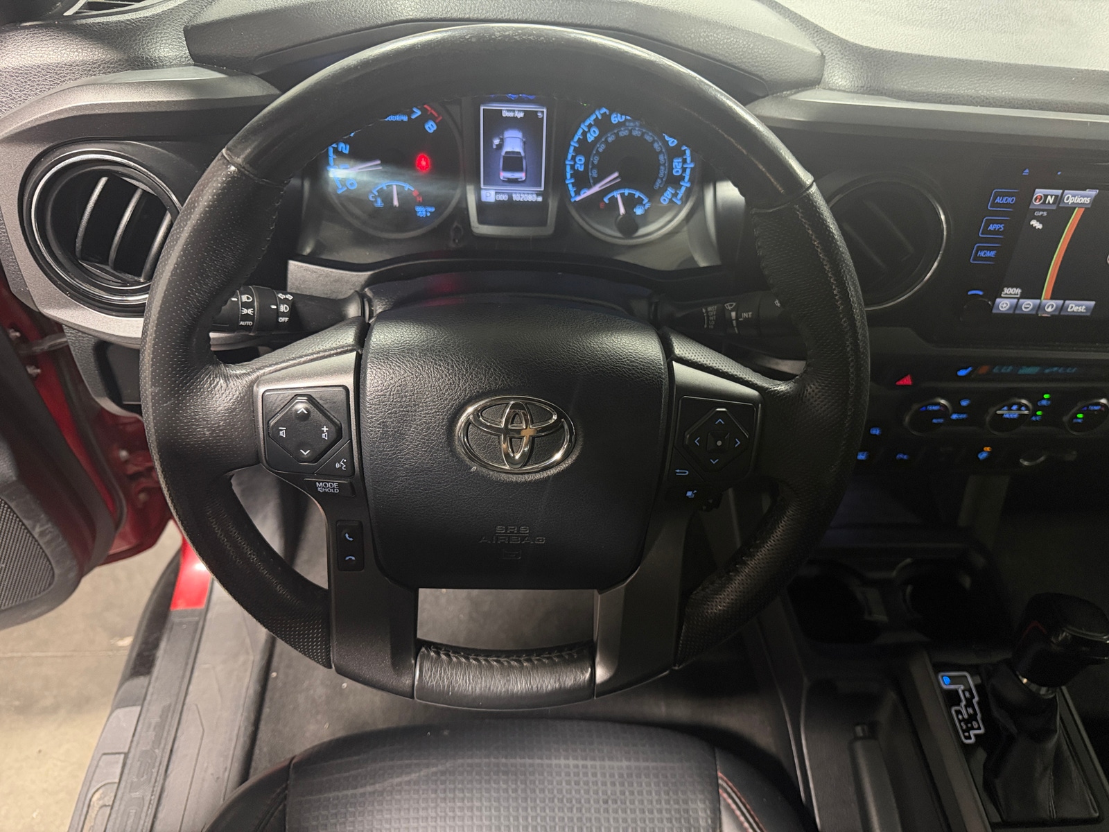 Thumbnail: 2017 Toyota Tacoma - 4