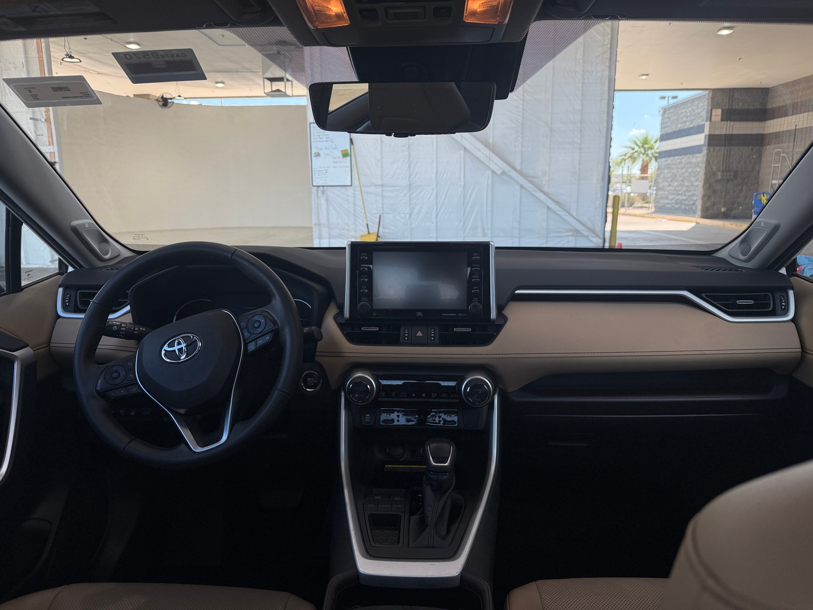 Thumbnail: 2021 Toyota RAV4 - 3