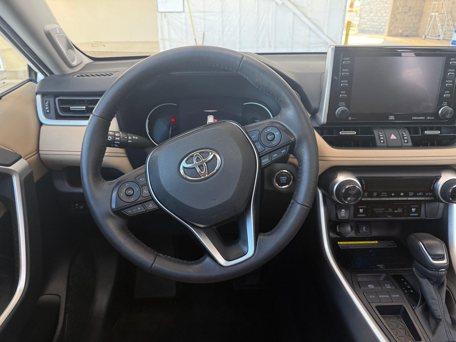 Thumbnail: 2021 Toyota RAV4 - 5