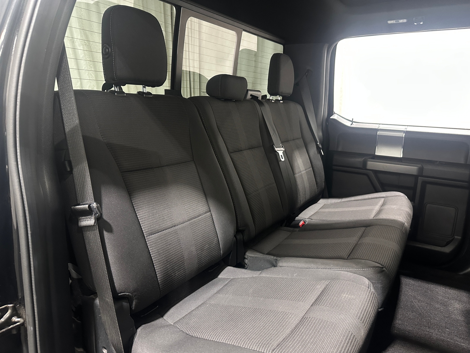 Thumbnail: 2017 Ford Econoline - 6