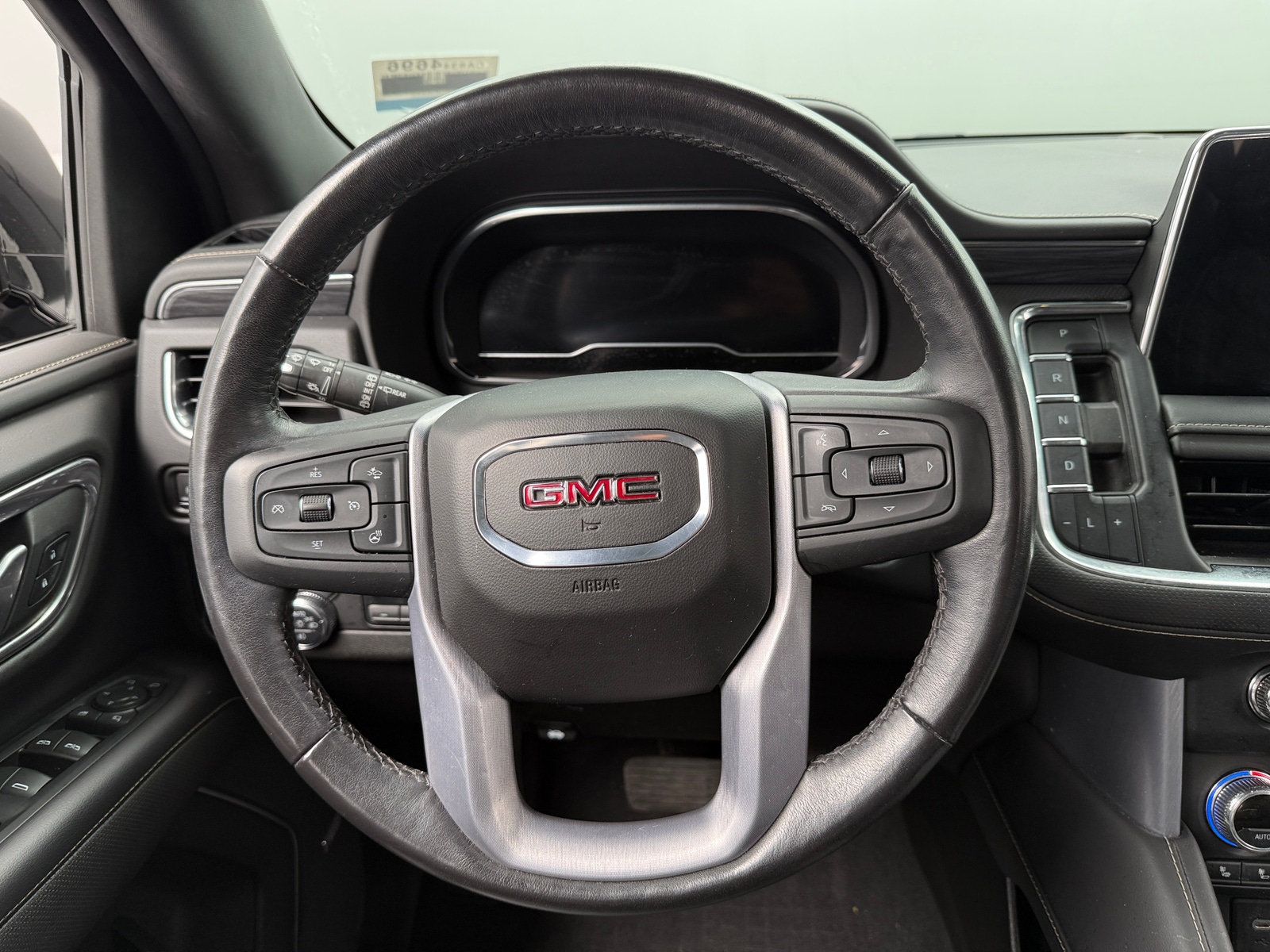 Thumbnail: 2022 GMC Yukon - 4