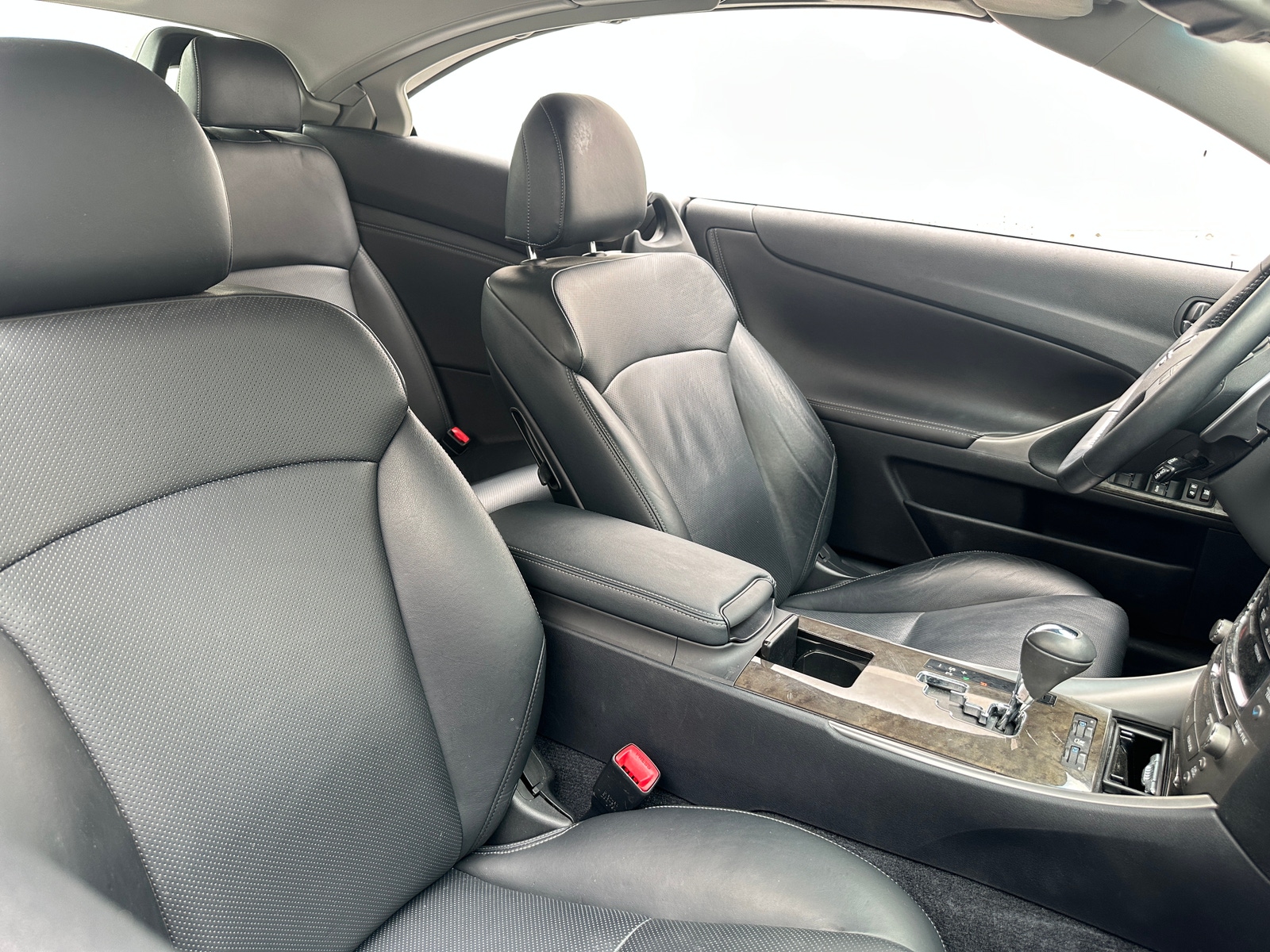 Thumbnail: 2012 Lexus IS - 2