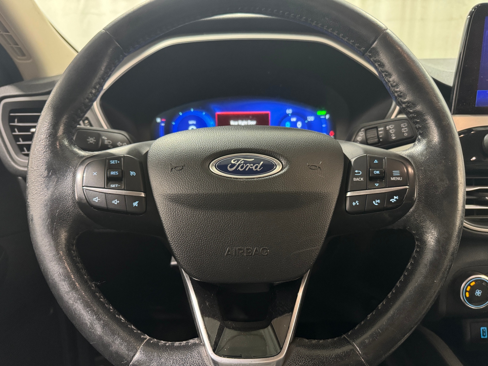 Thumbnail: 2020 Ford Escape - 5