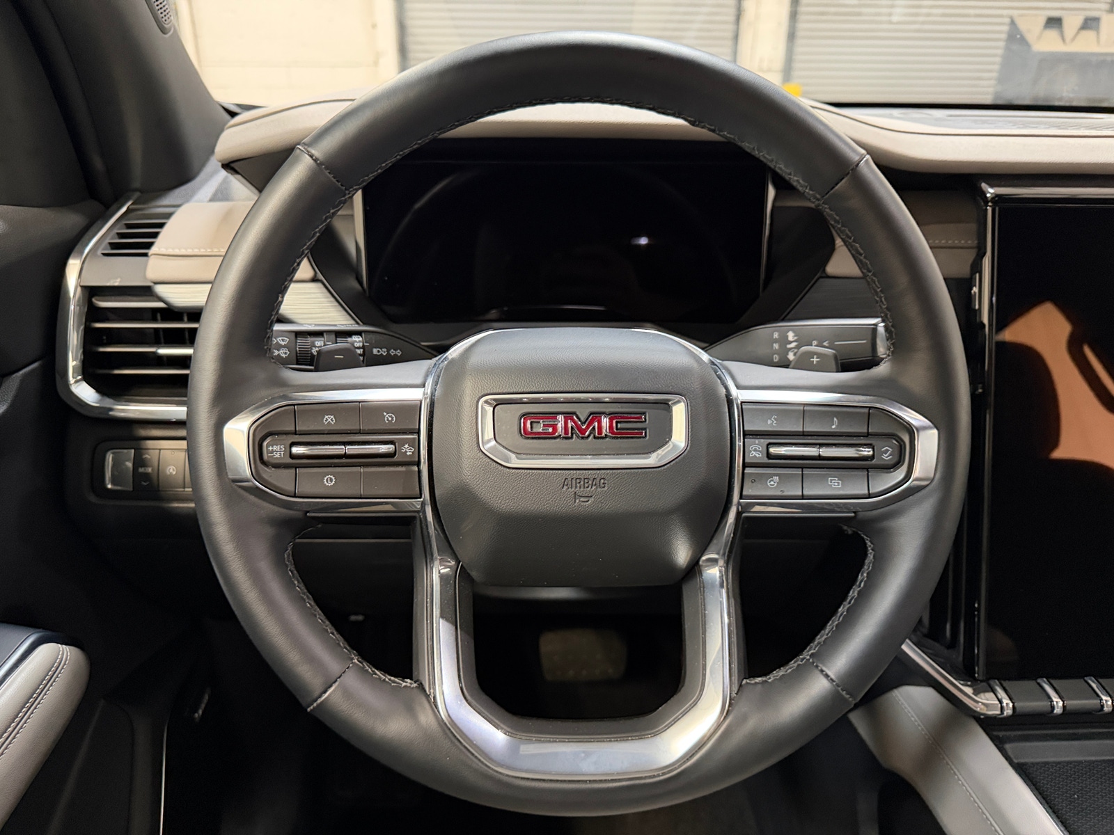 Thumbnail: 2026 GMC Acadia - 5