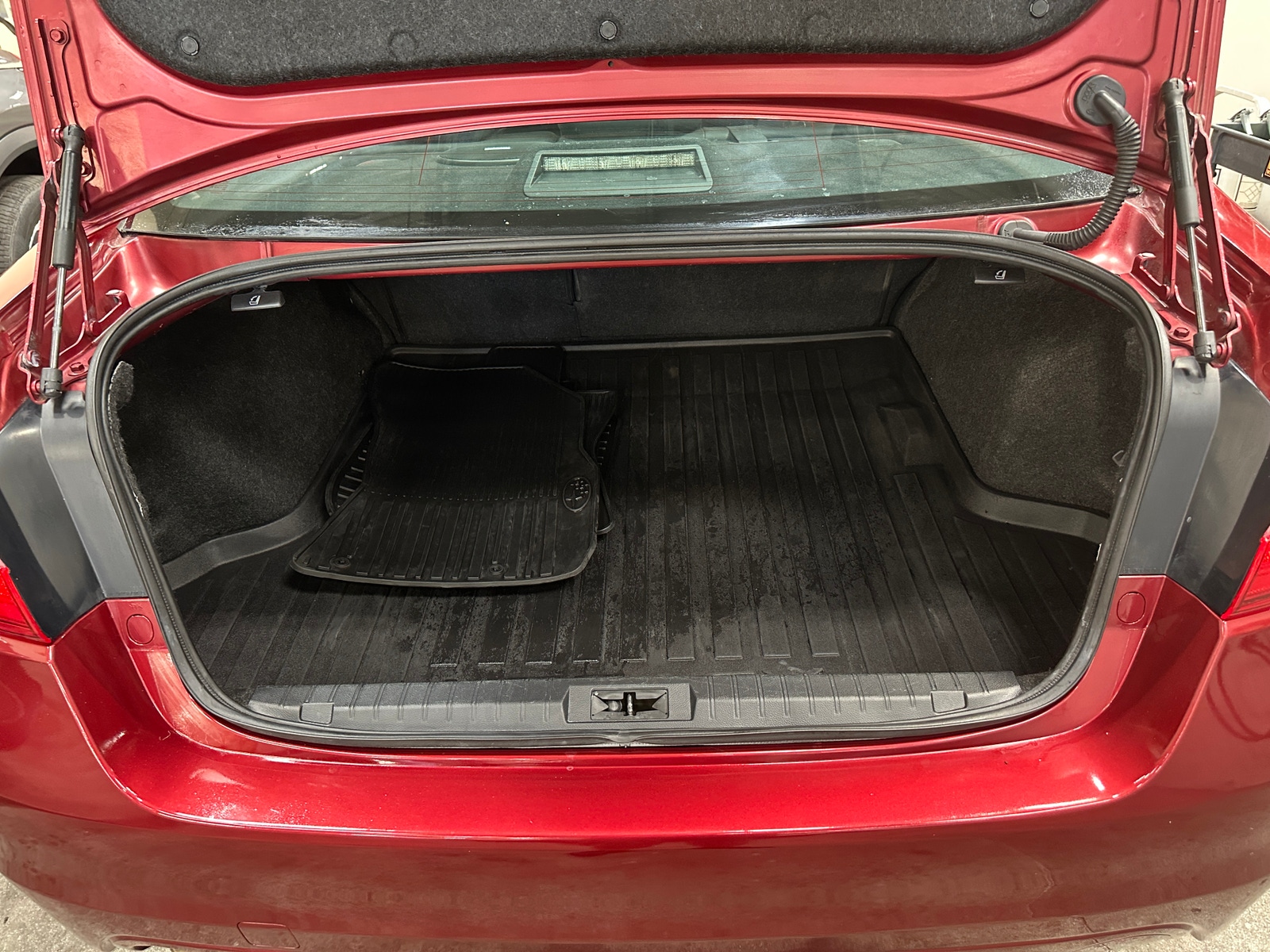 Thumbnail: 2016 Subaru Legacy - 6