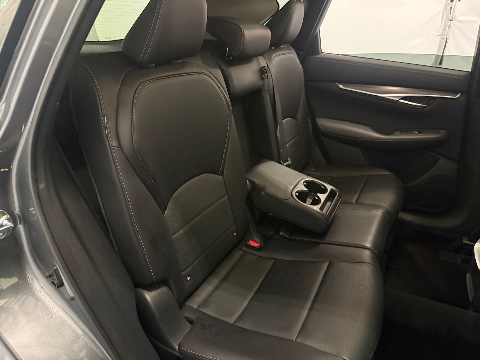 Thumbnail: 2024 INFINITI QX50 - 5