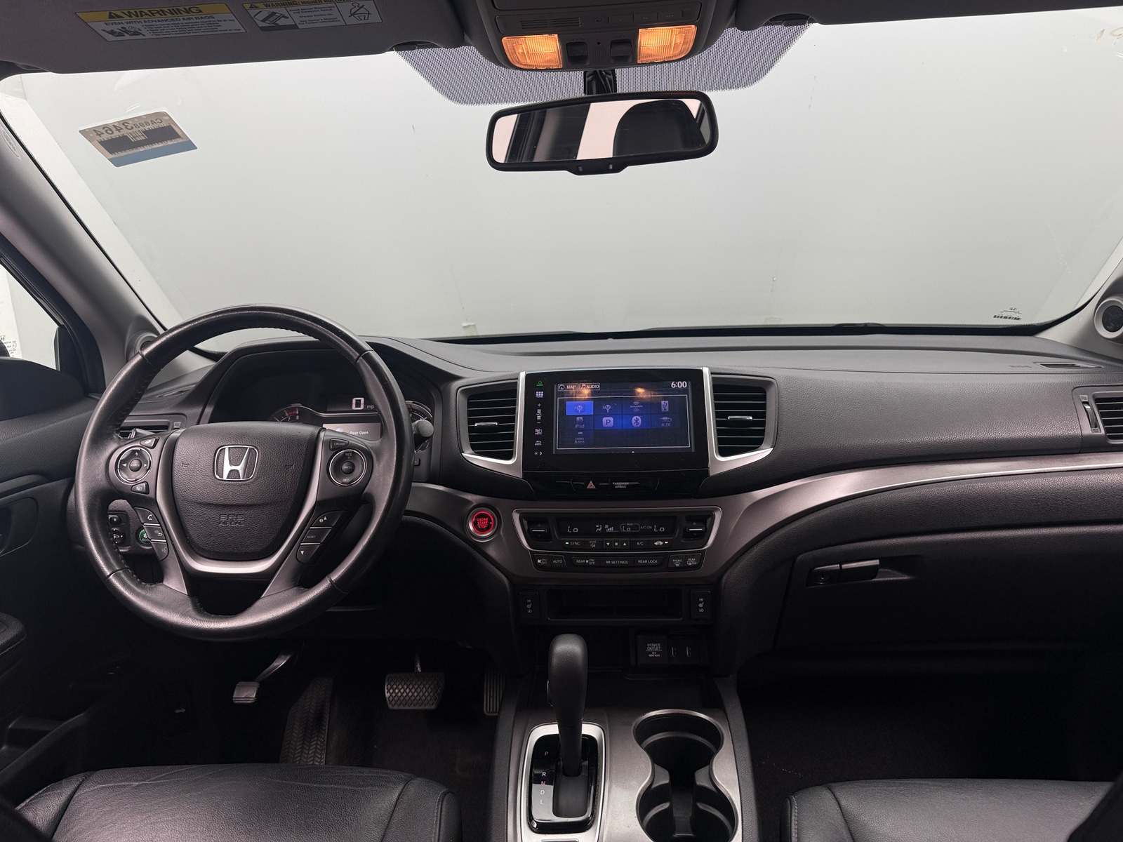 Thumbnail: 2016 Honda Pilot - 2
