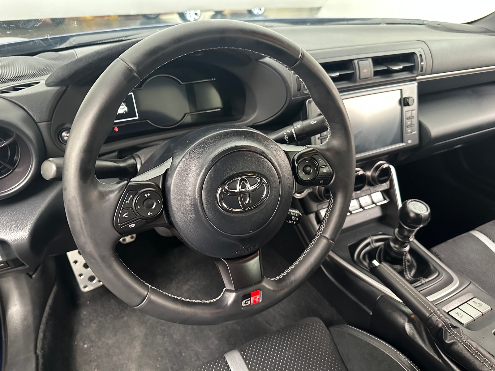 Thumbnail: 2025 Toyota GR86 - 4