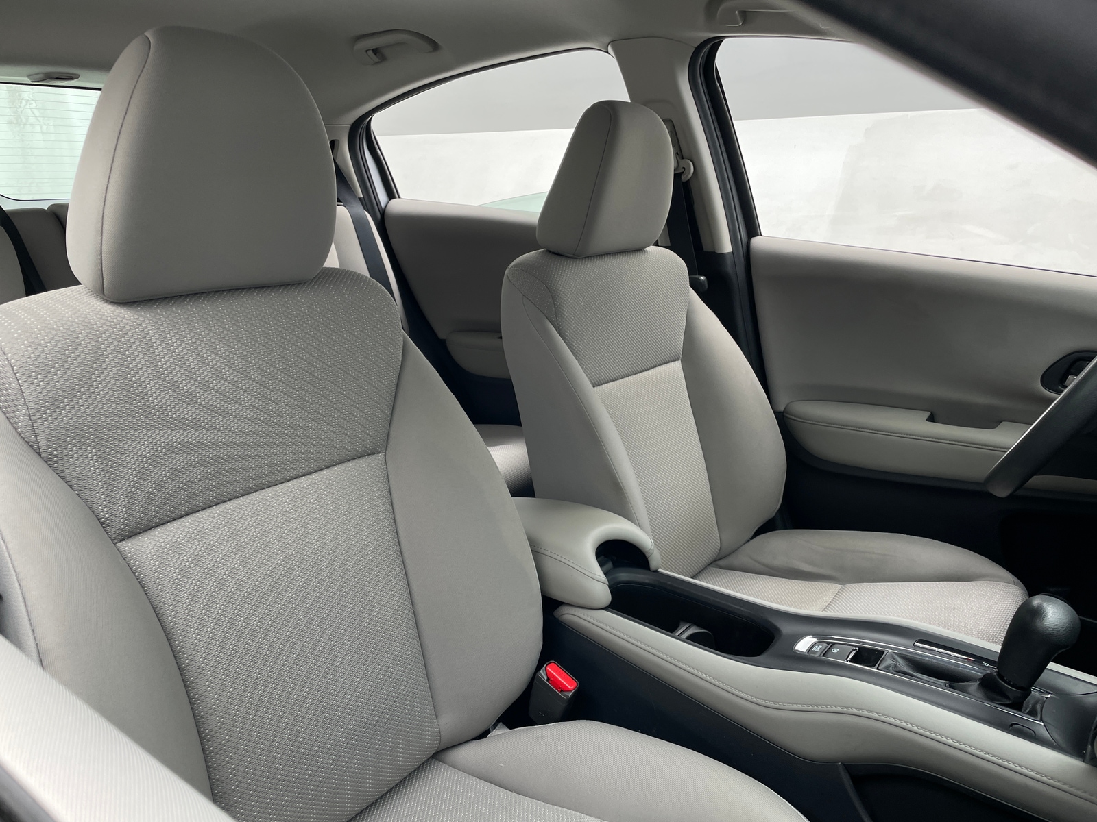 Thumbnail: 2017 Honda HR-V - 2