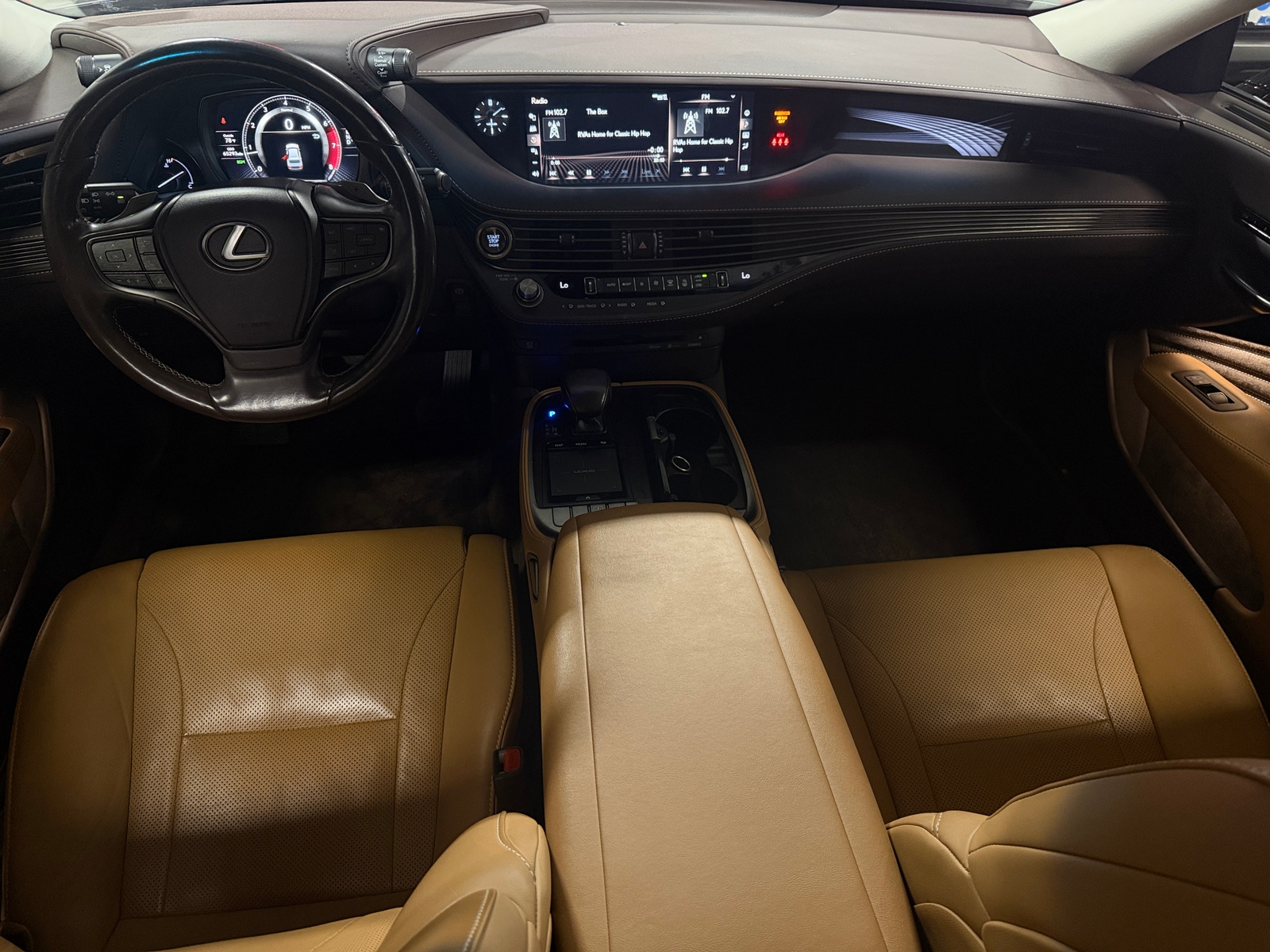 Thumbnail: 2018 Lexus LS - 2