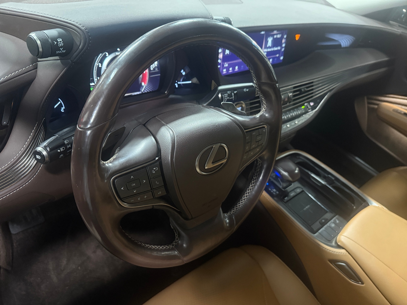 Thumbnail: 2018 Lexus LS - 4