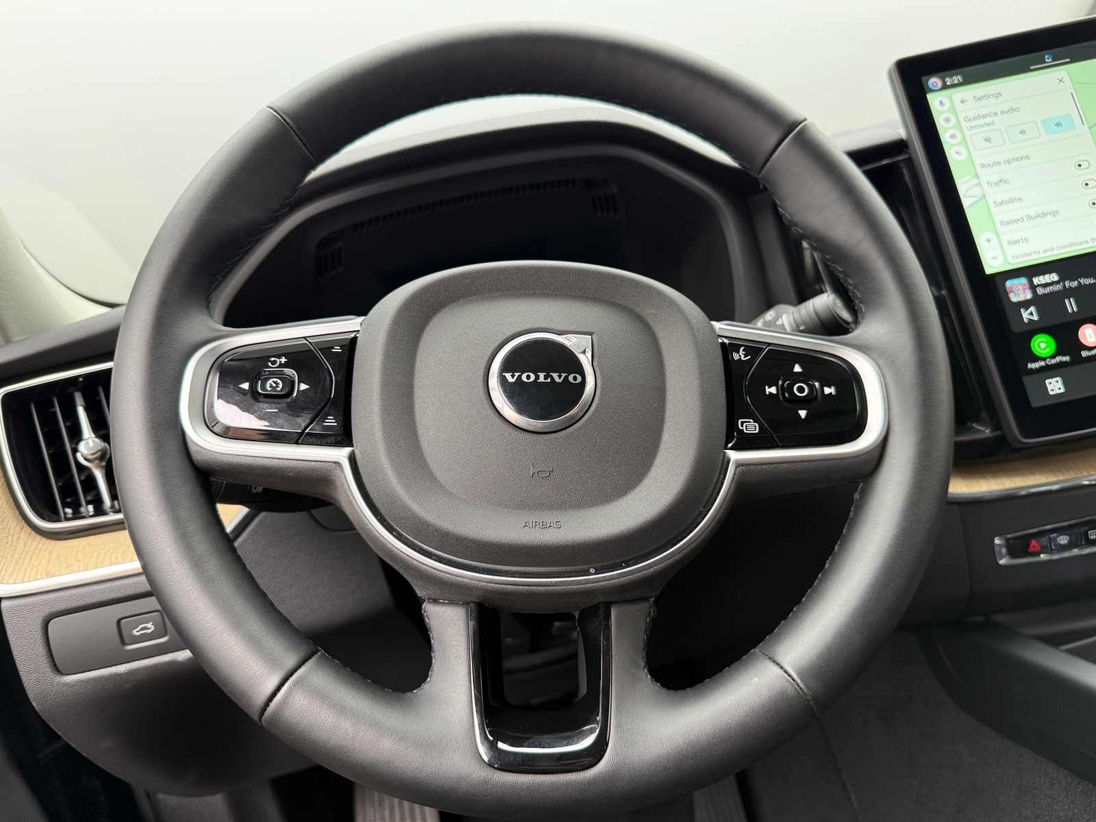 Thumbnail: 2026 Volvo XC60 - 4