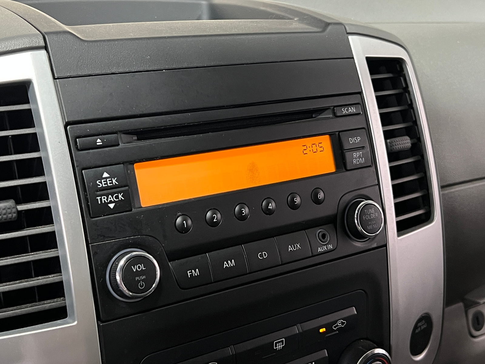Thumbnail: 2016 Nissan Frontier - 4