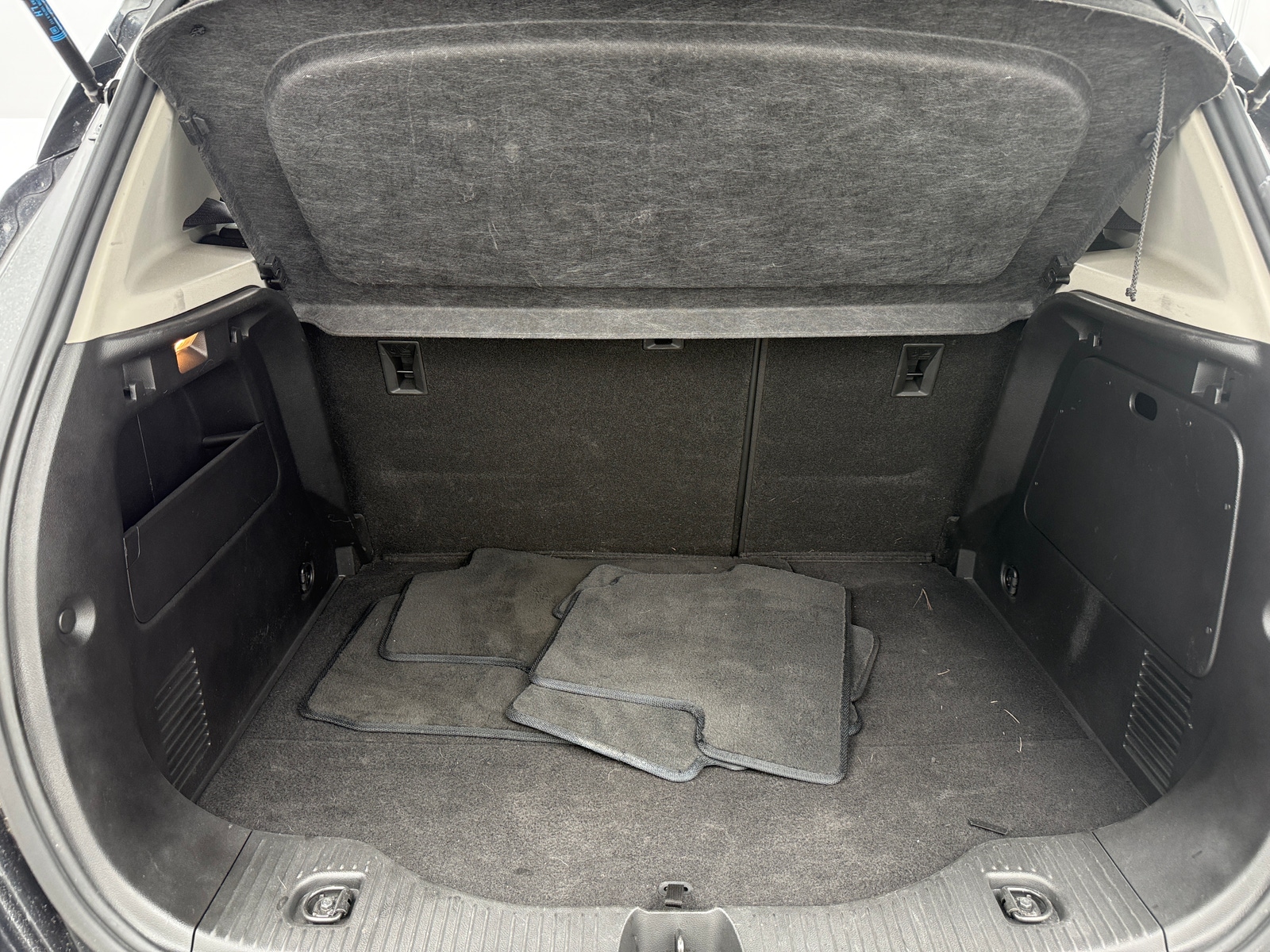 Thumbnail: 2016 Buick Encore - 6