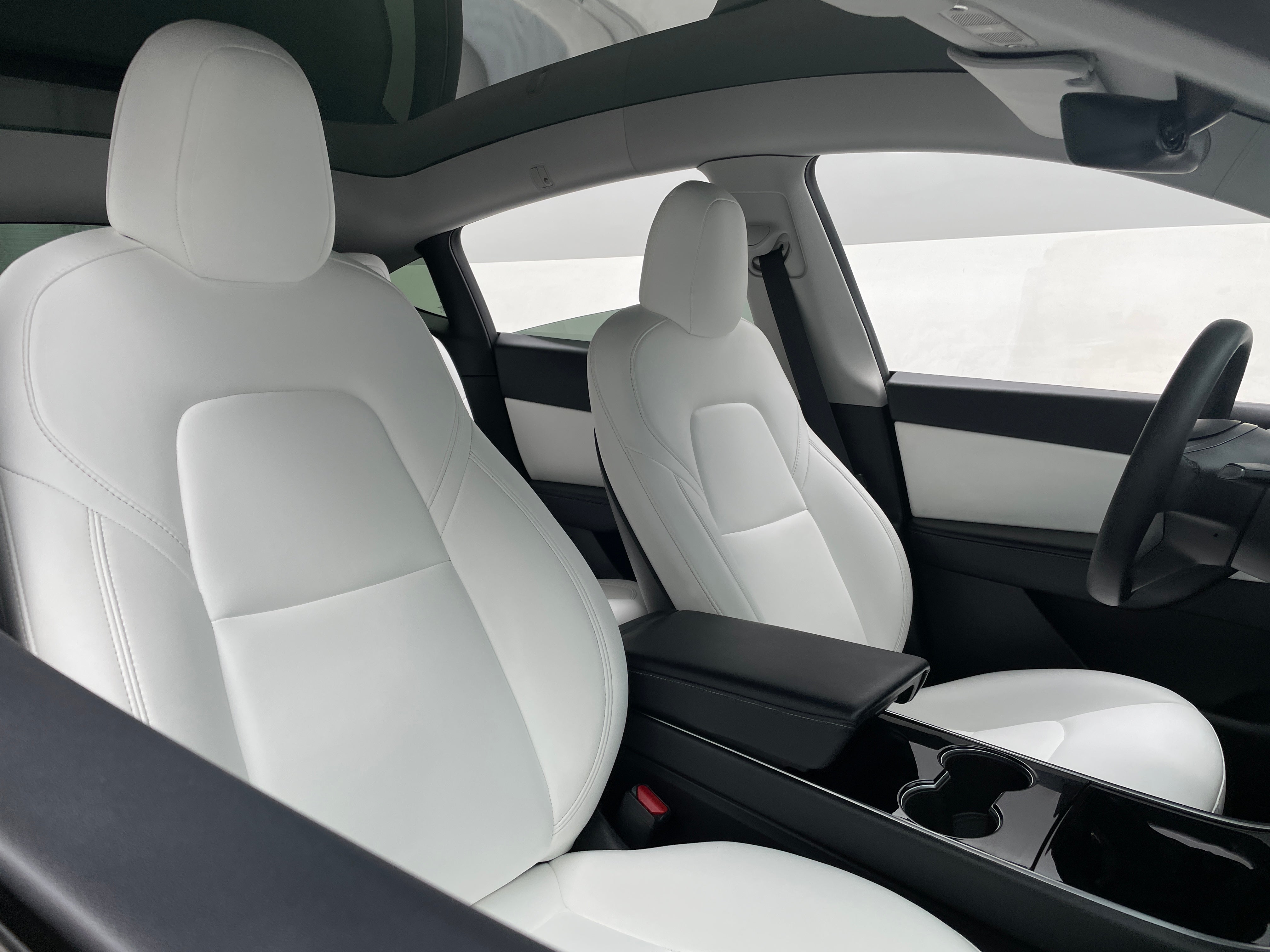 Used 2020 Tesla Model Y Long Range with VIN 5YJYGDEE0LF058271 for sale in Auburn, WA