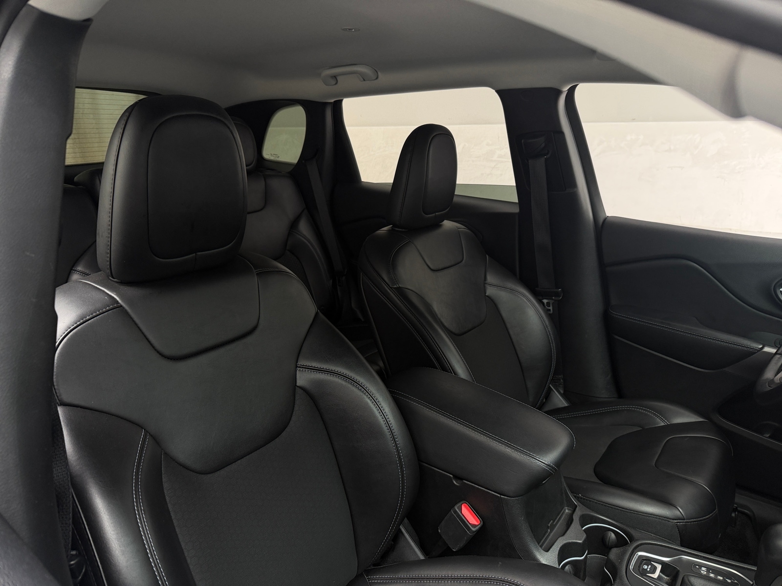 Thumbnail: 2019 Jeep Cherokee - 2