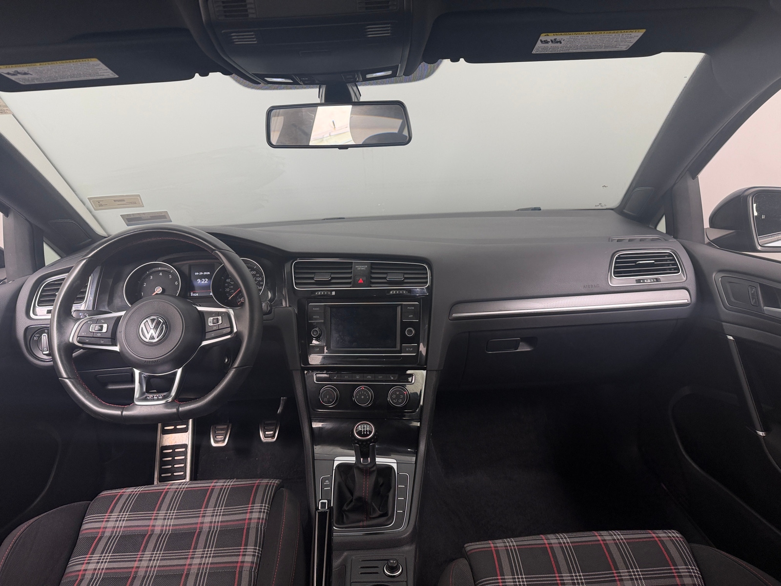 Thumbnail: 2019 Volkswagen Golf - 3