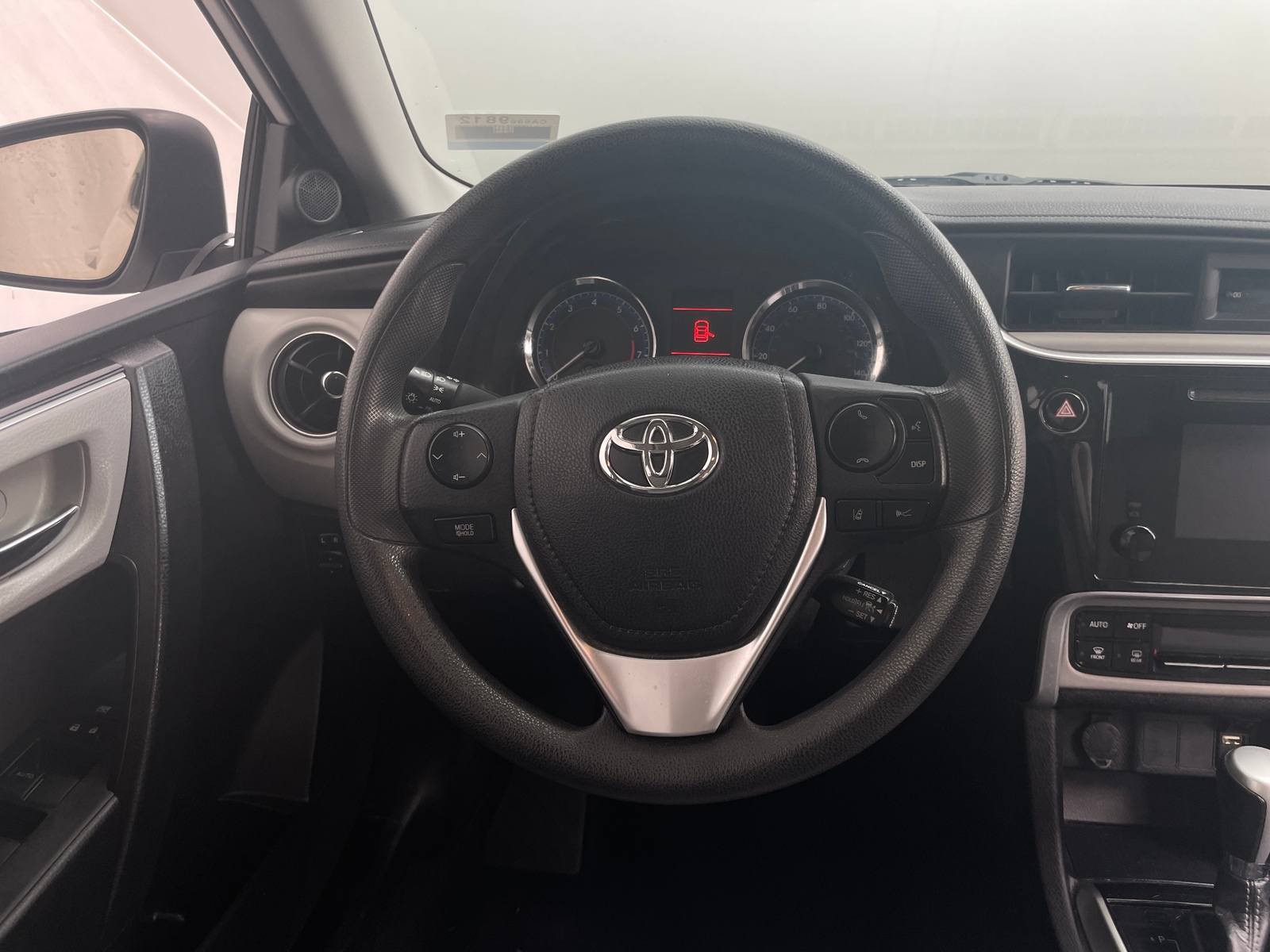 Thumbnail: 2018 Toyota Corolla - 5