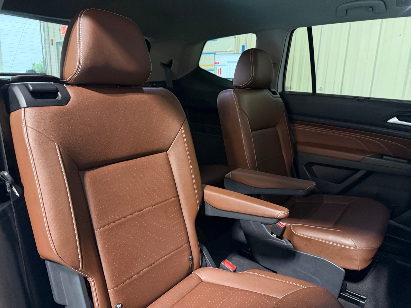 Thumbnail: 2023 Volkswagen Atlas - 6