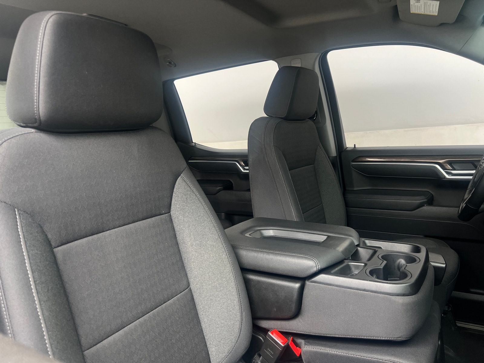 Thumbnail: 2026 Chevrolet Silverado 1500 - 2