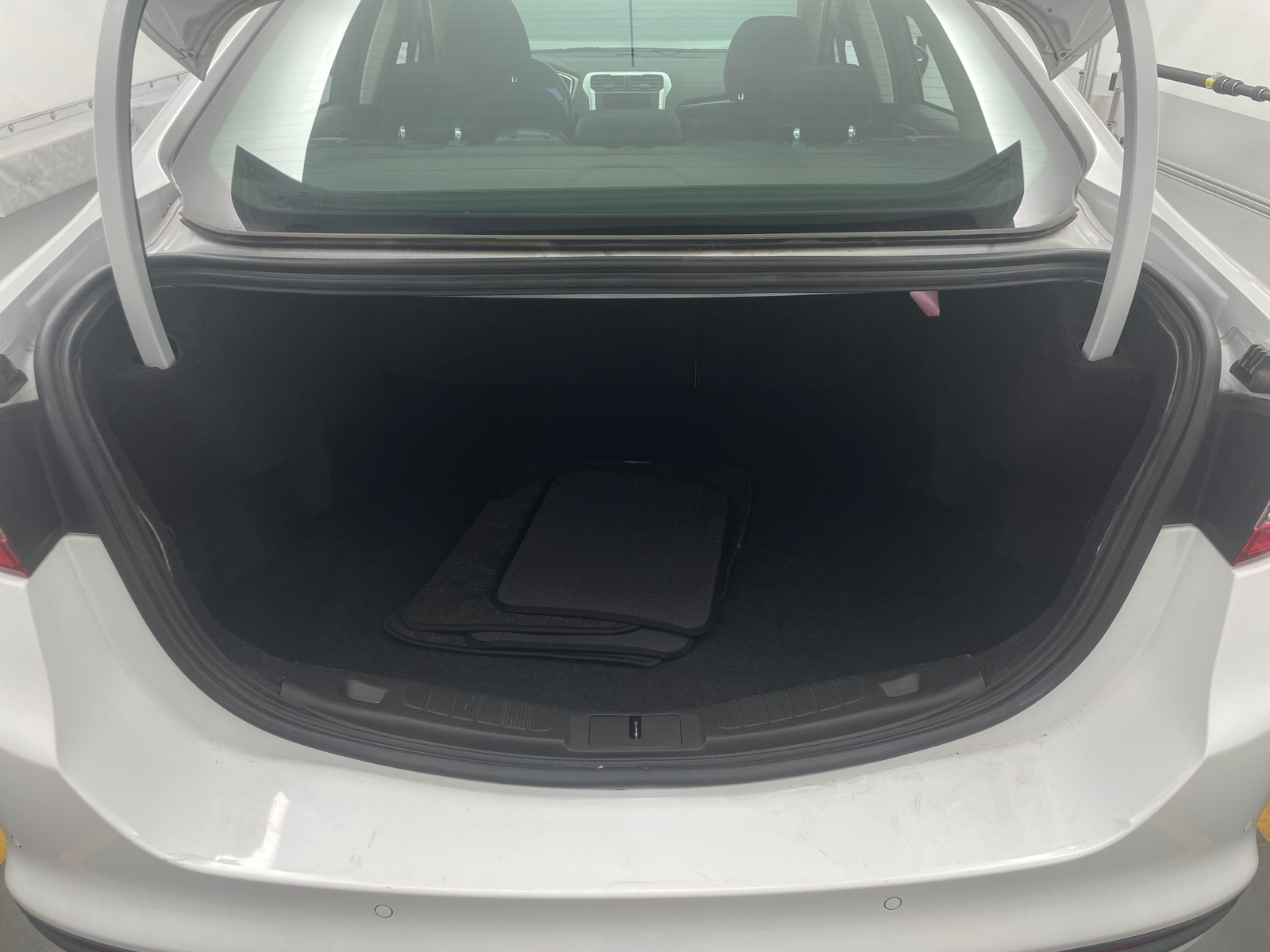 Thumbnail: 2013 Ford Fusion - 7