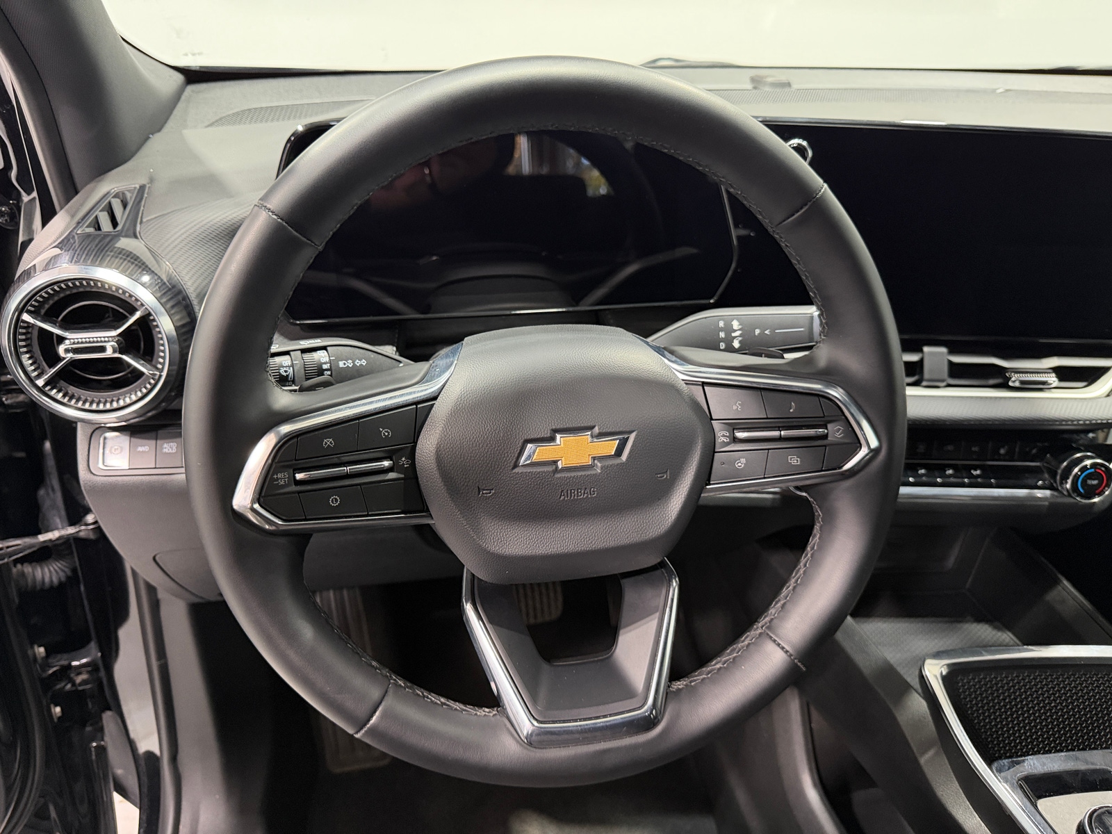 Thumbnail: 2026 Chevrolet Equinox - 5