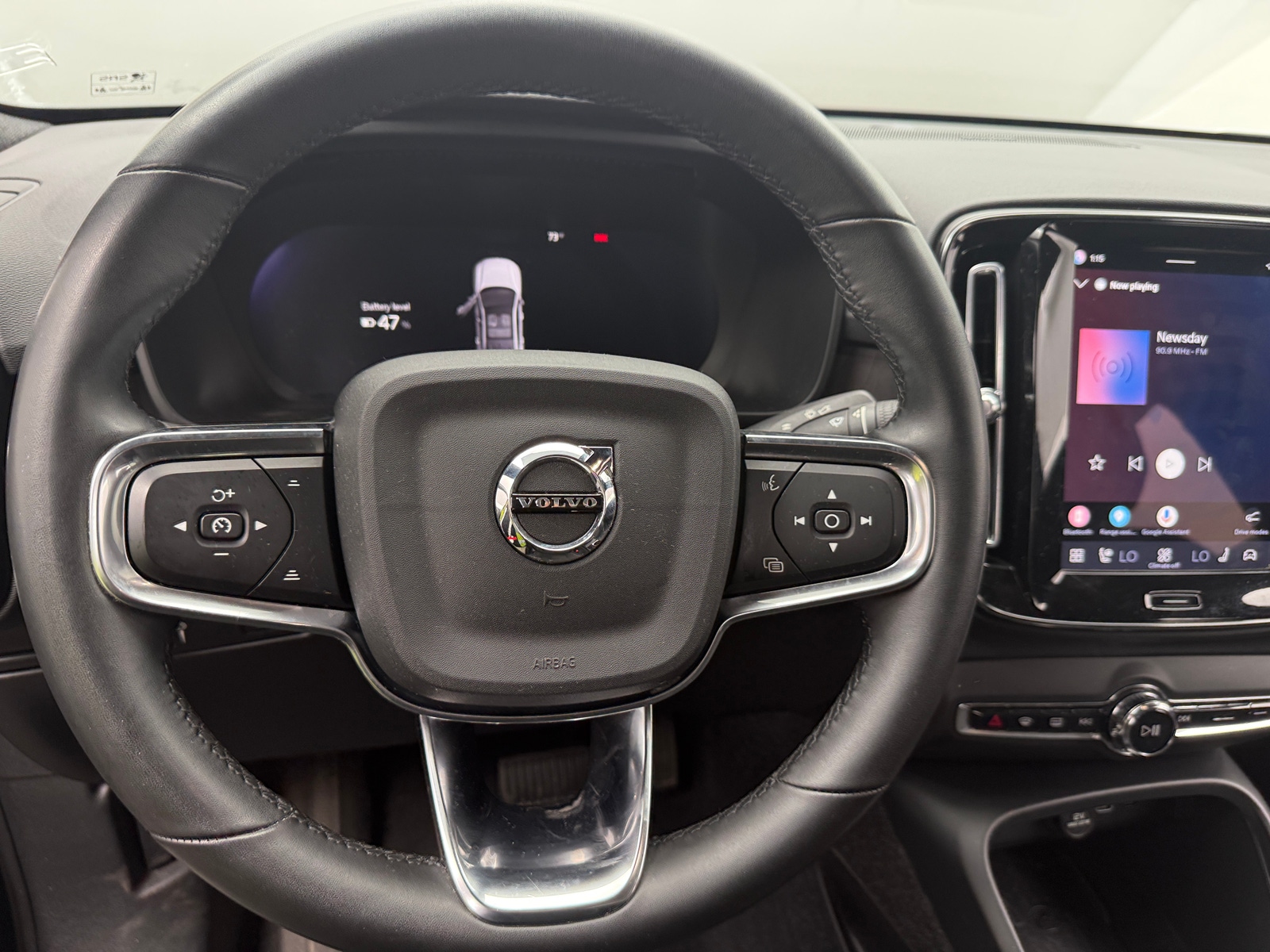 Thumbnail: 2022 Volvo C40 - 5