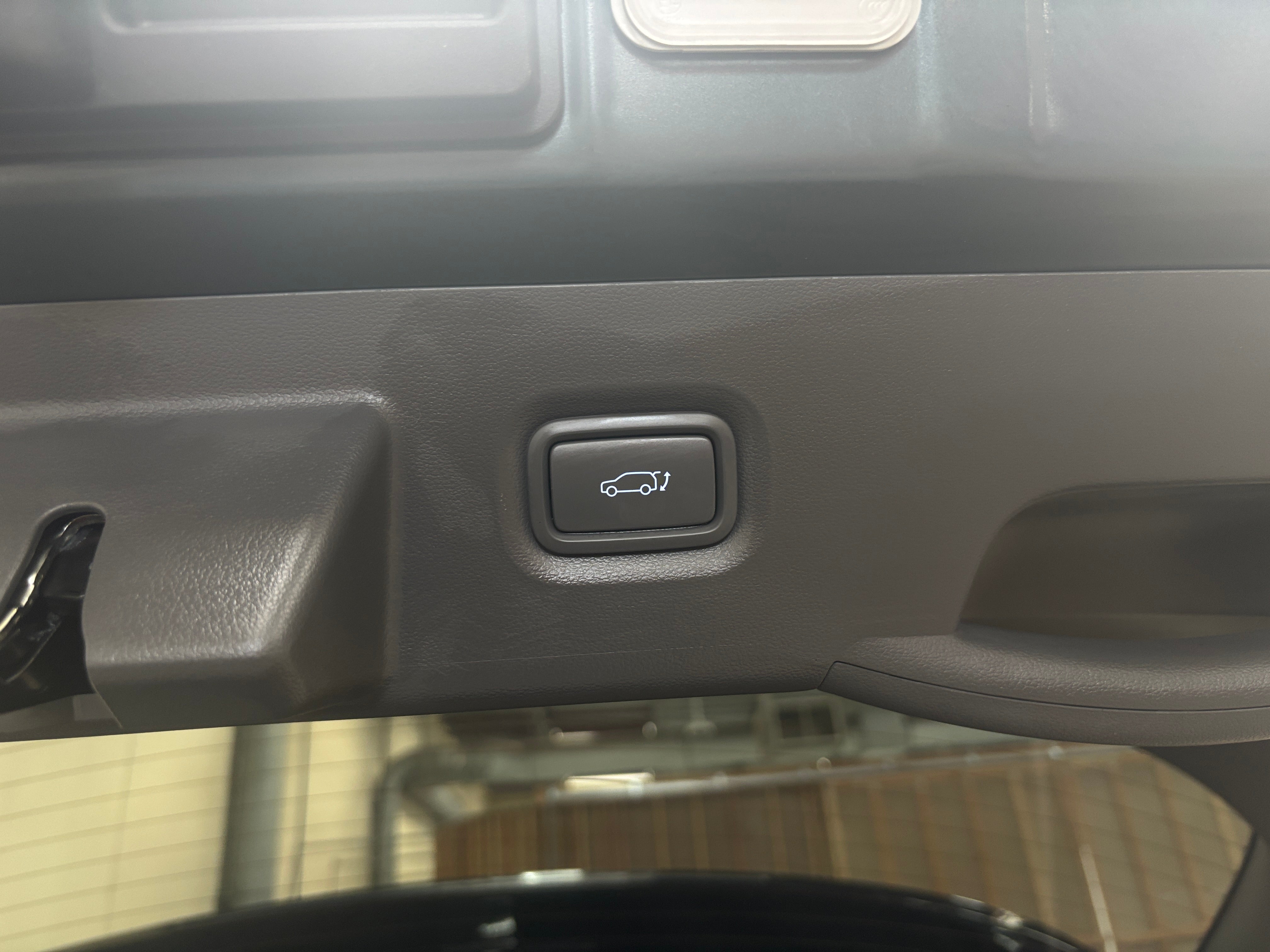 Used 2024 Hyundai IONIQ 5 Limited with VIN KM8KR4DEXRU324814 for sale in Oak Creek, WI