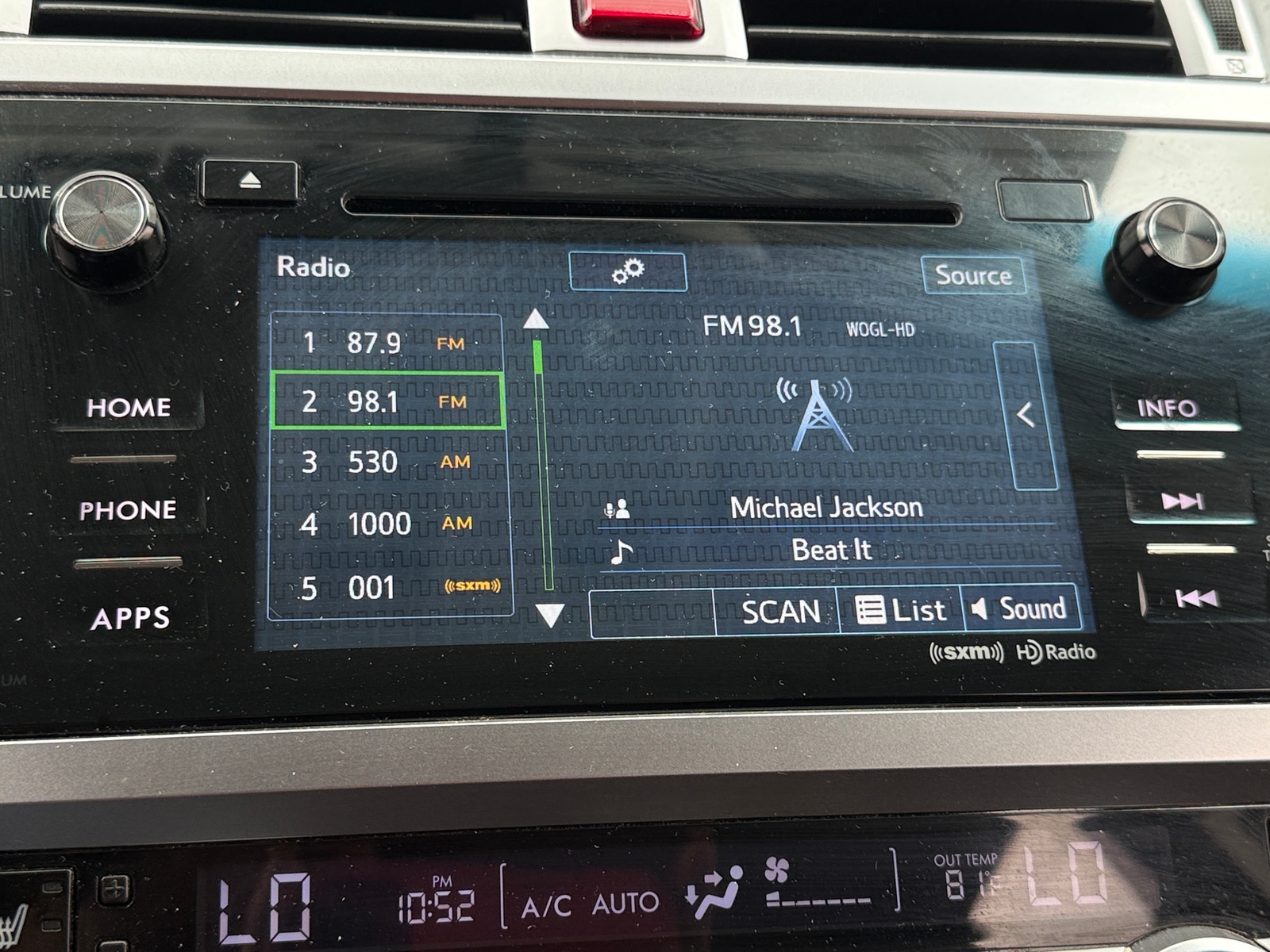 Thumbnail: 2015 Subaru Outback - 4