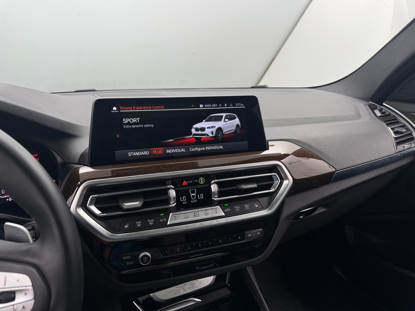 Thumbnail: 2023 BMW X3 - 3