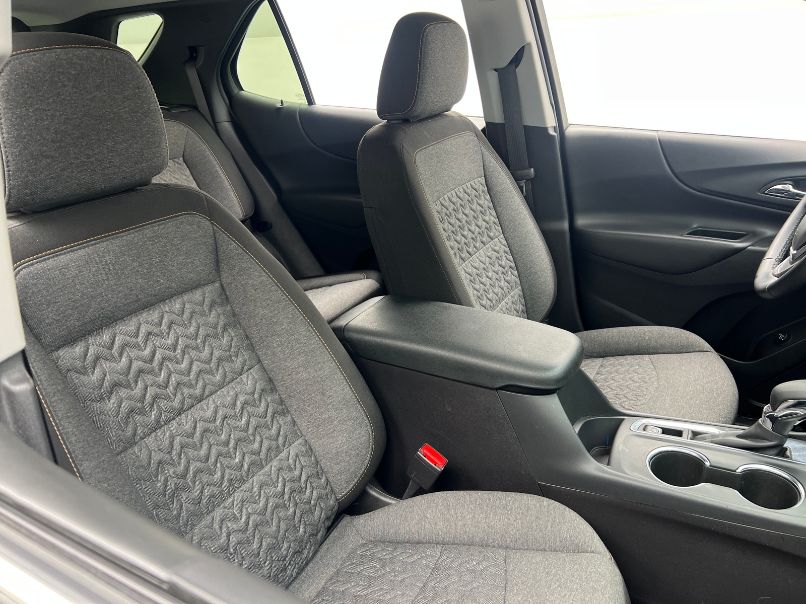 Thumbnail: 2024 Chevrolet Equinox - 2