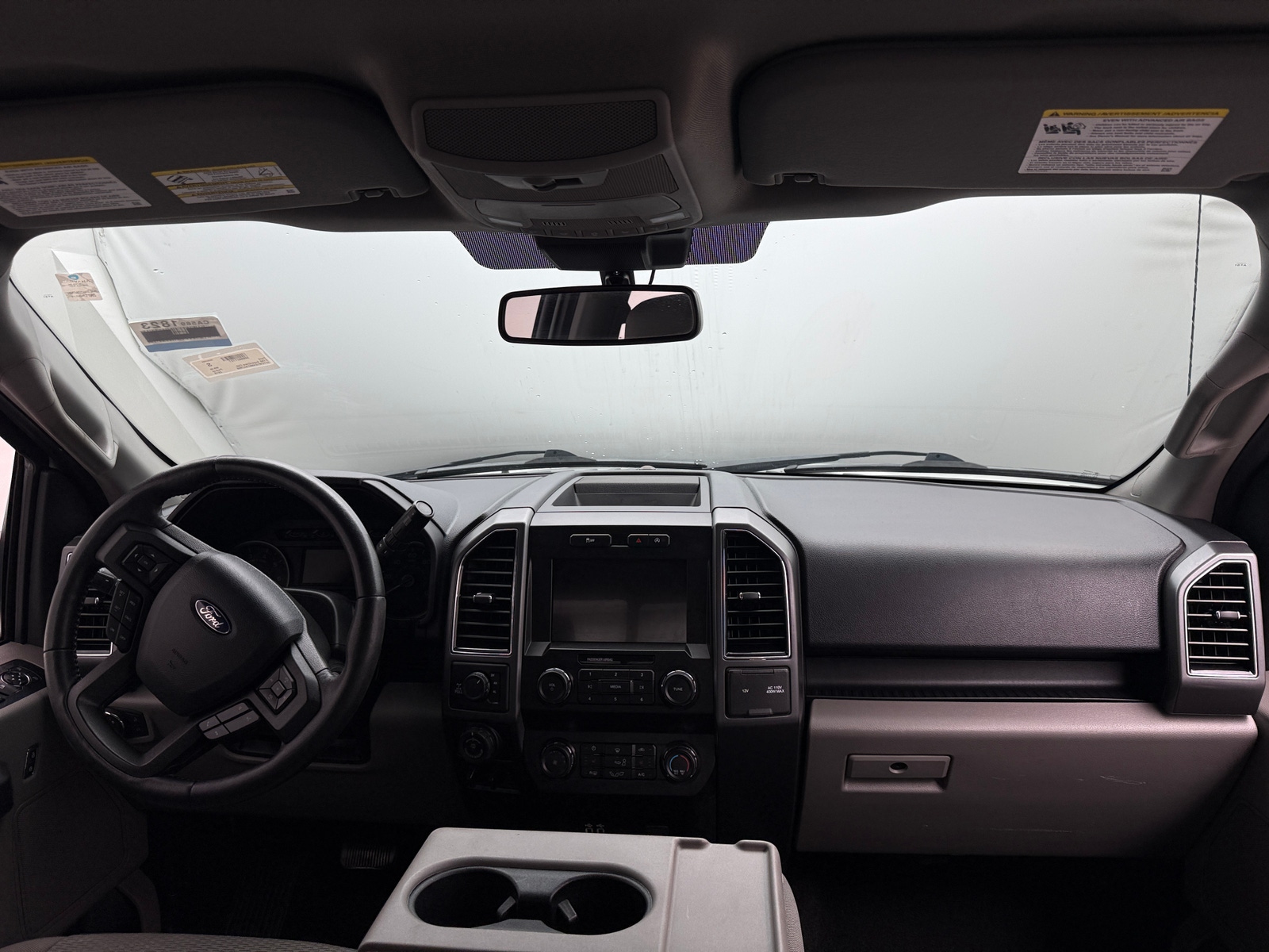 Thumbnail: 2019 Ford Econoline - 3