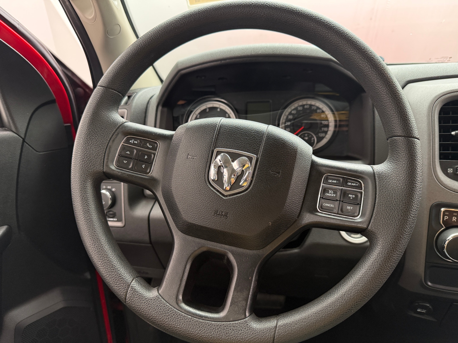 Thumbnail: 2019 RAM 1500 Classic - 5