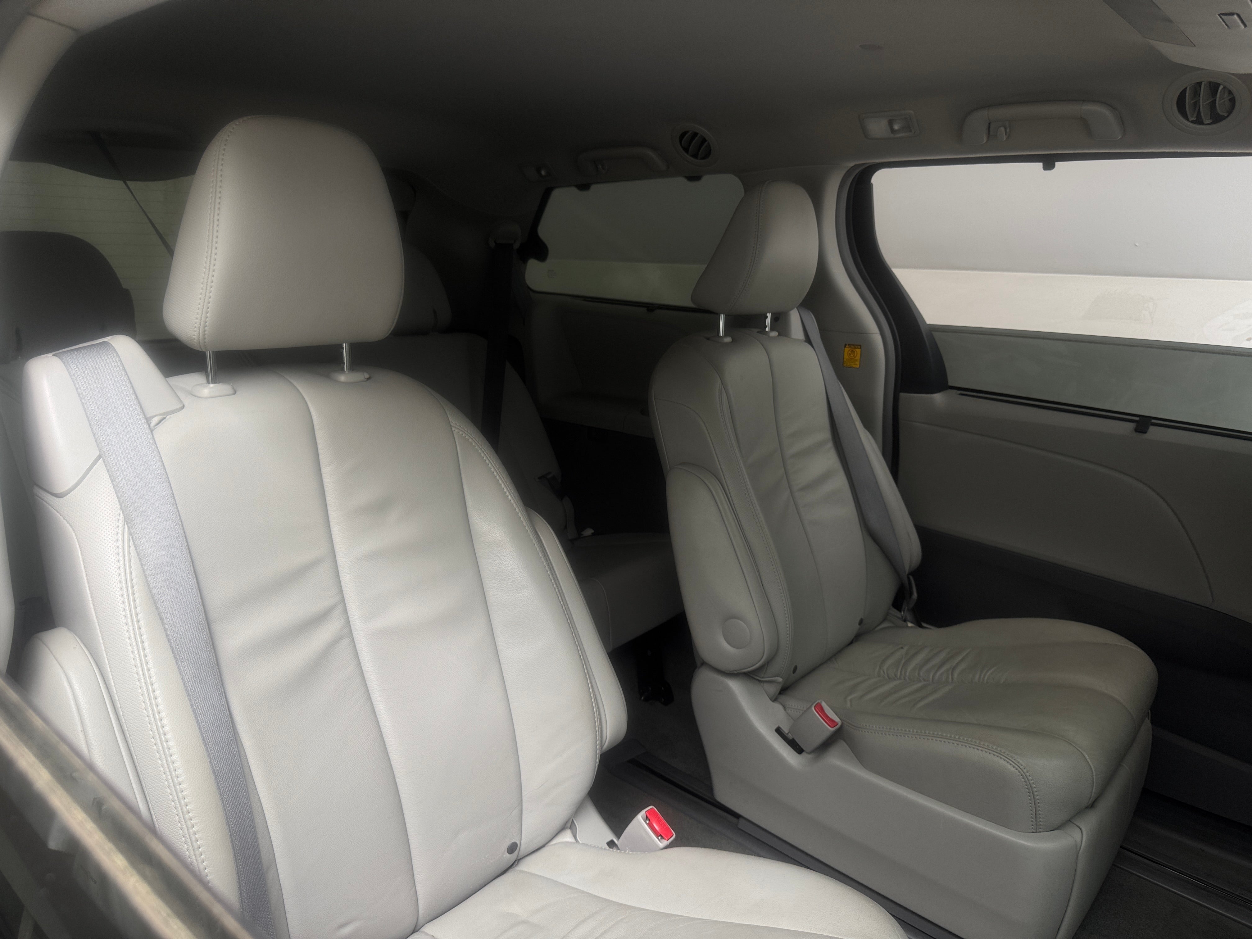 2013 Toyota Sienna