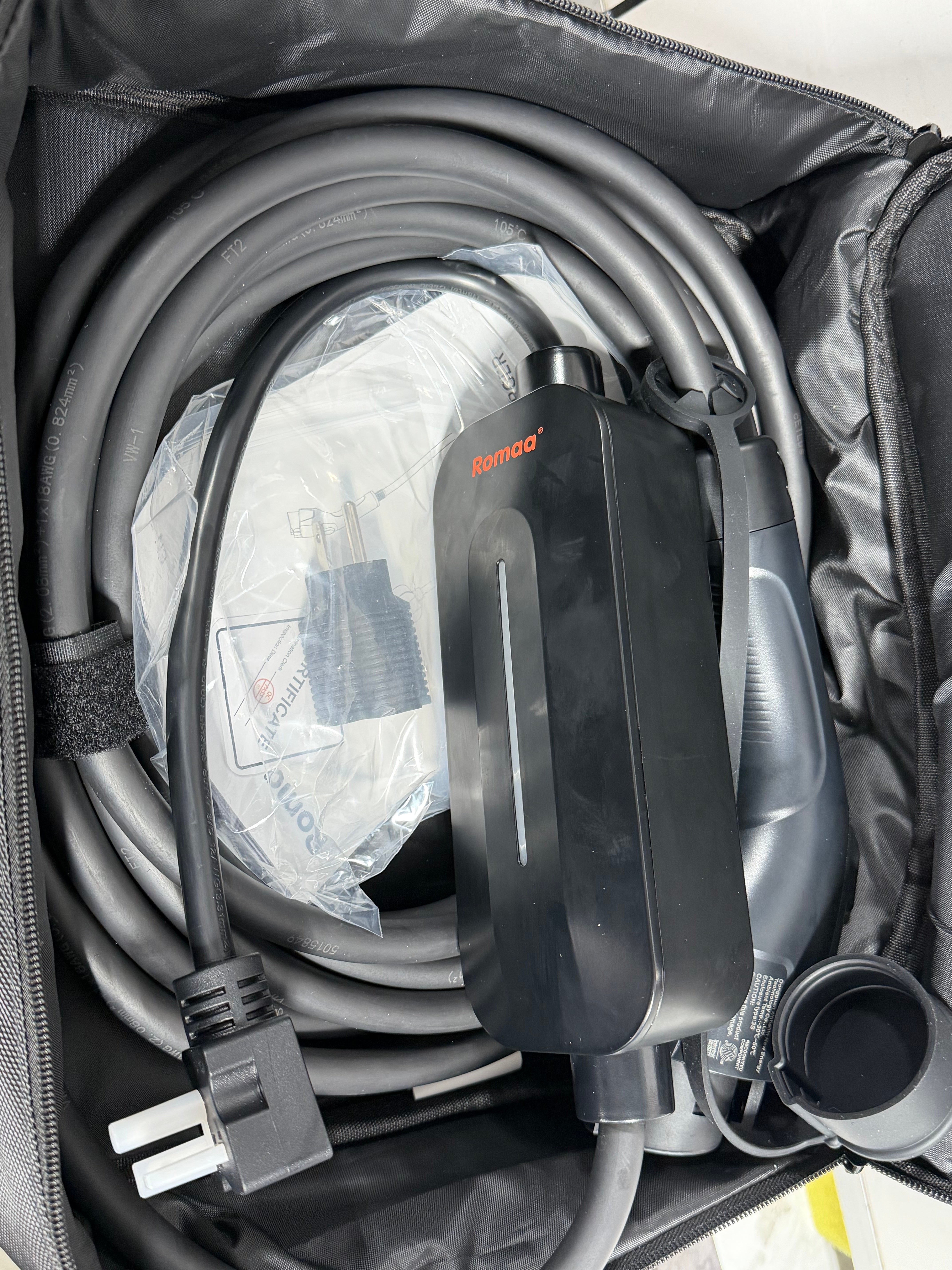 Used 2024 Cadillac LYRIQ Tech with VIN 1GYKPMRK5RZ121481 for sale in Auburn, WA