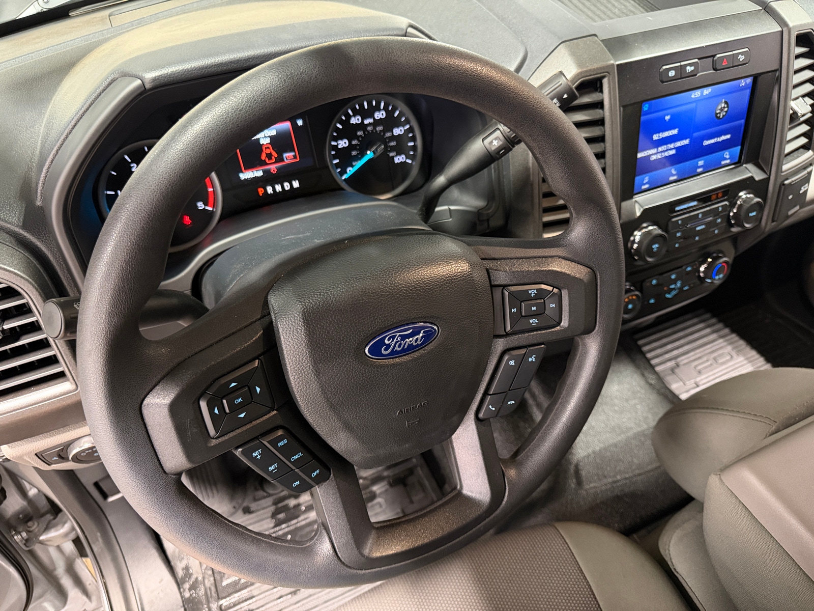 Thumbnail: 2022 Ford Econoline - 5