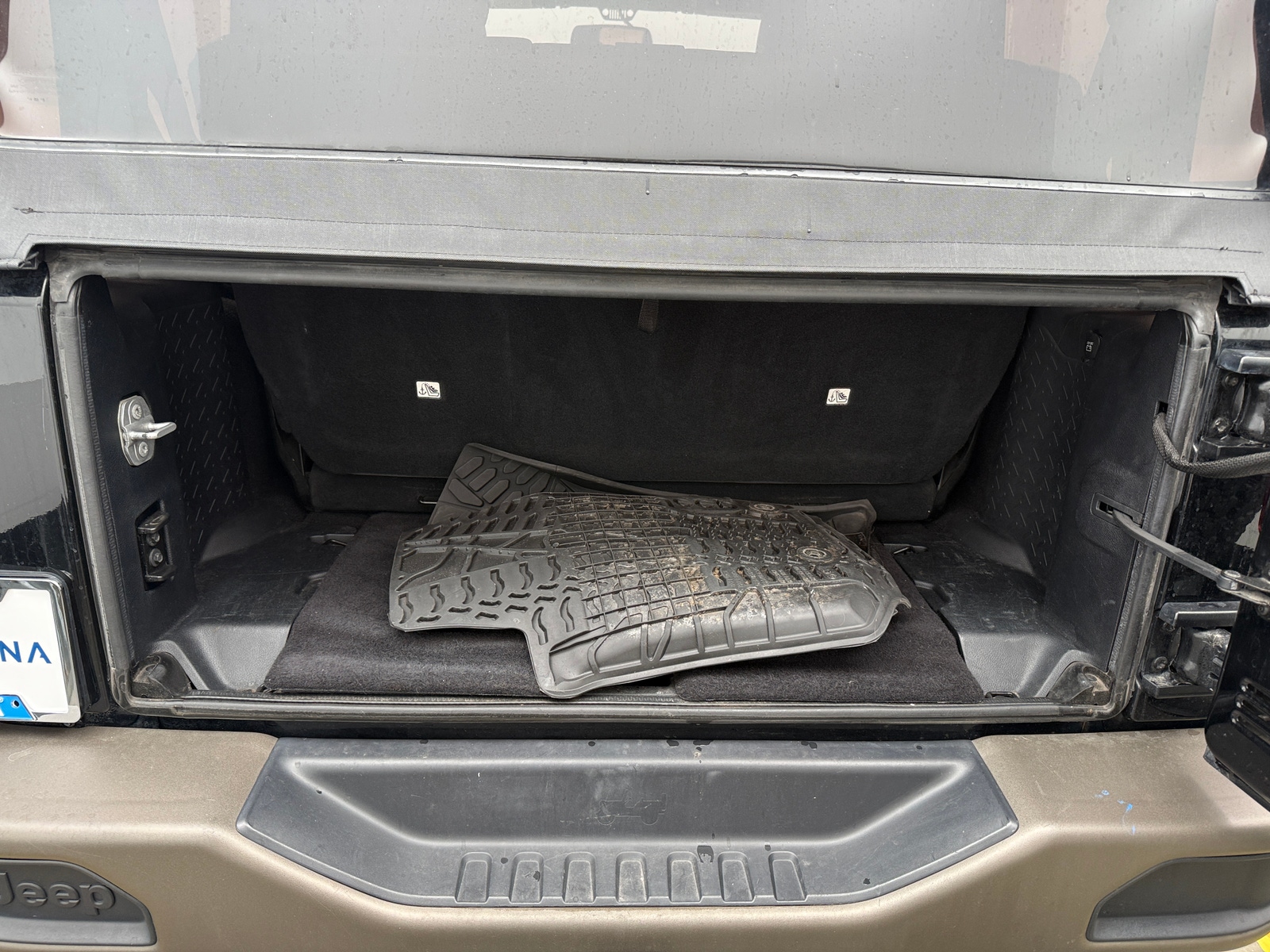 Thumbnail: 2016 Jeep Wrangler - 5