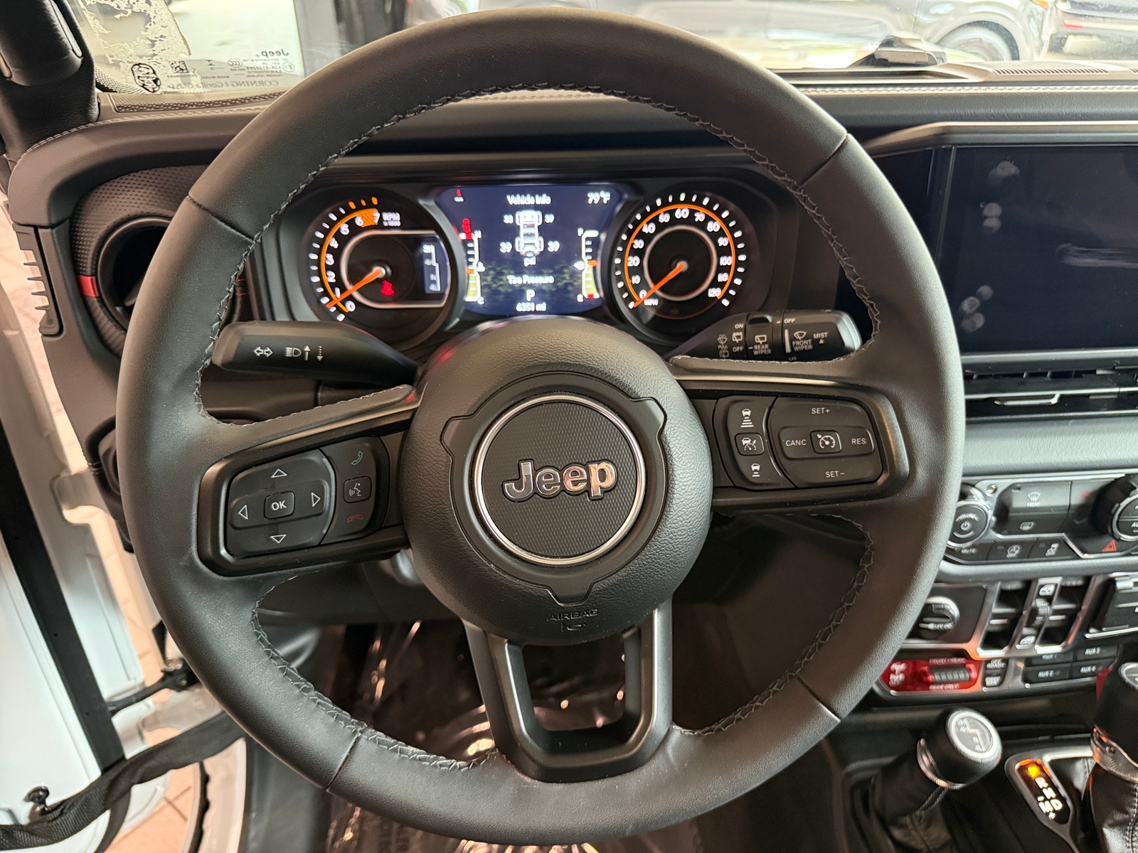 Thumbnail: 2026 Jeep Wrangler - 5