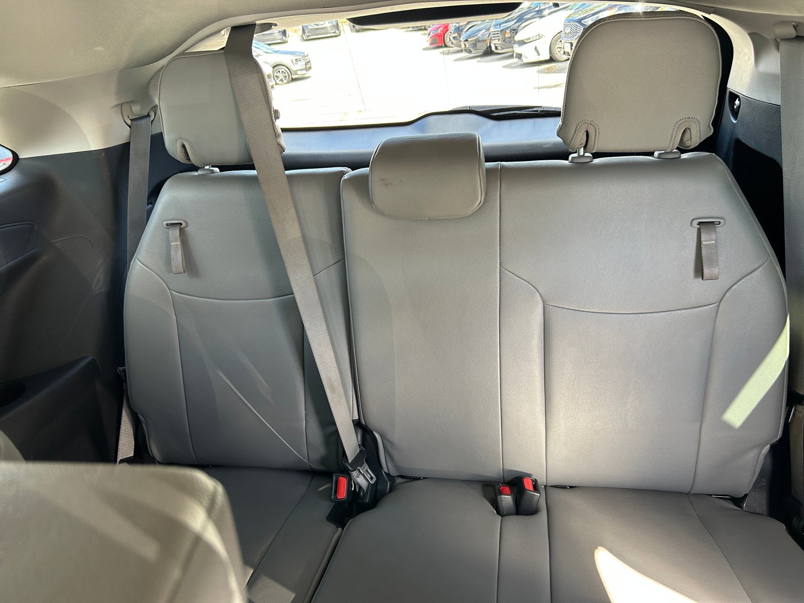 Thumbnail: 2025 Toyota Sienna - 4