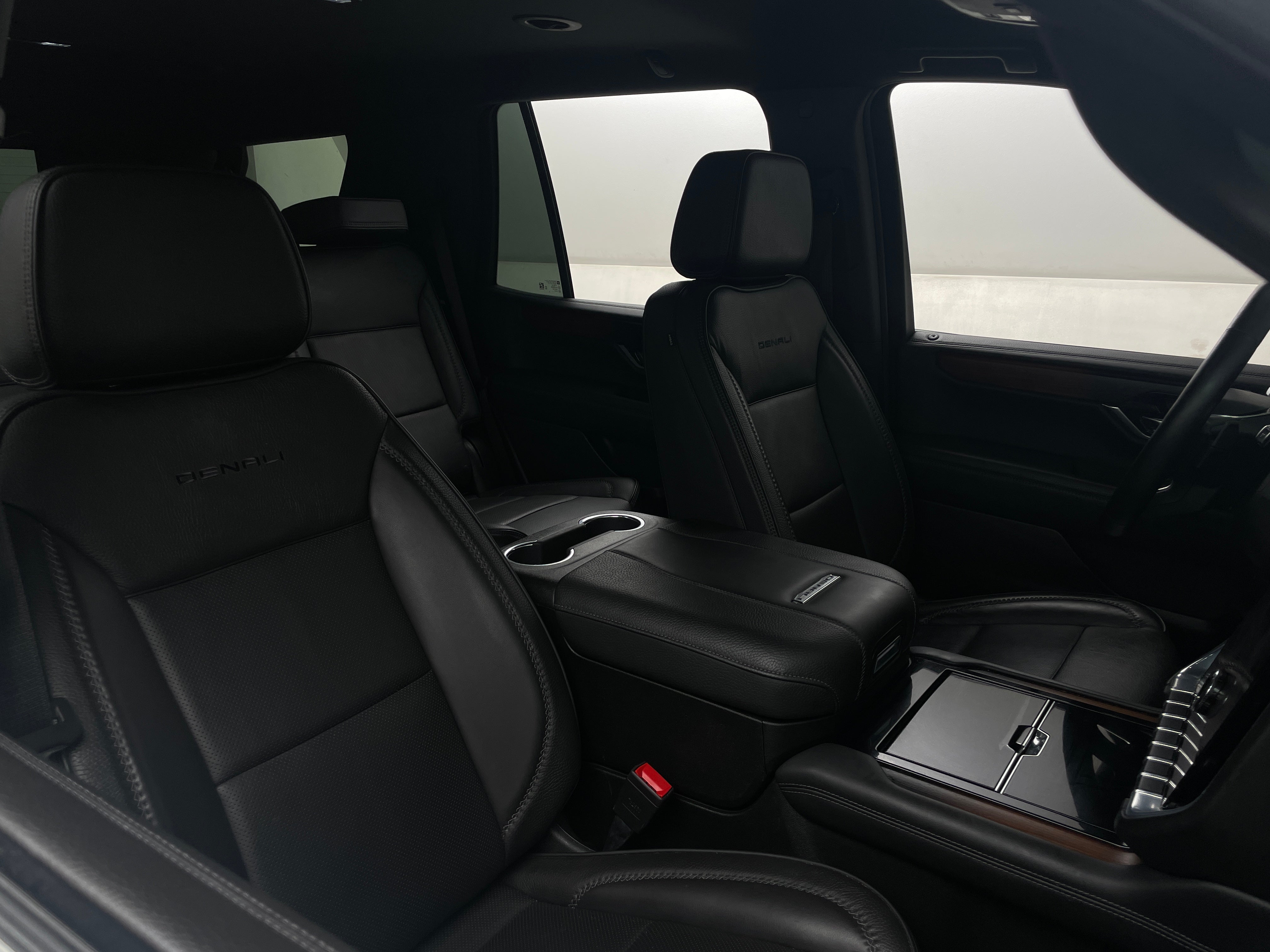 2025 GMC Yukon