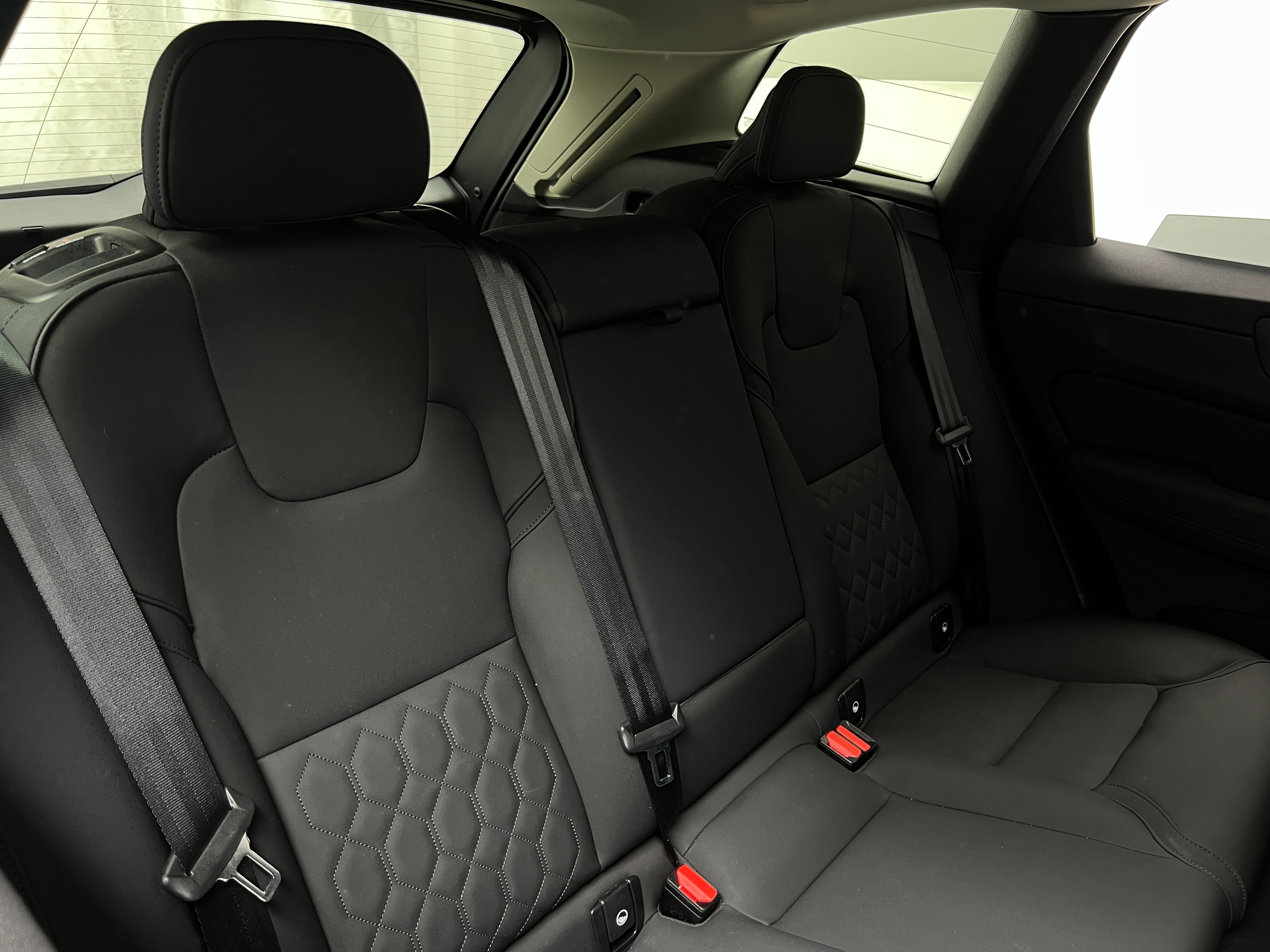 2026 Volvo XC60 Plus