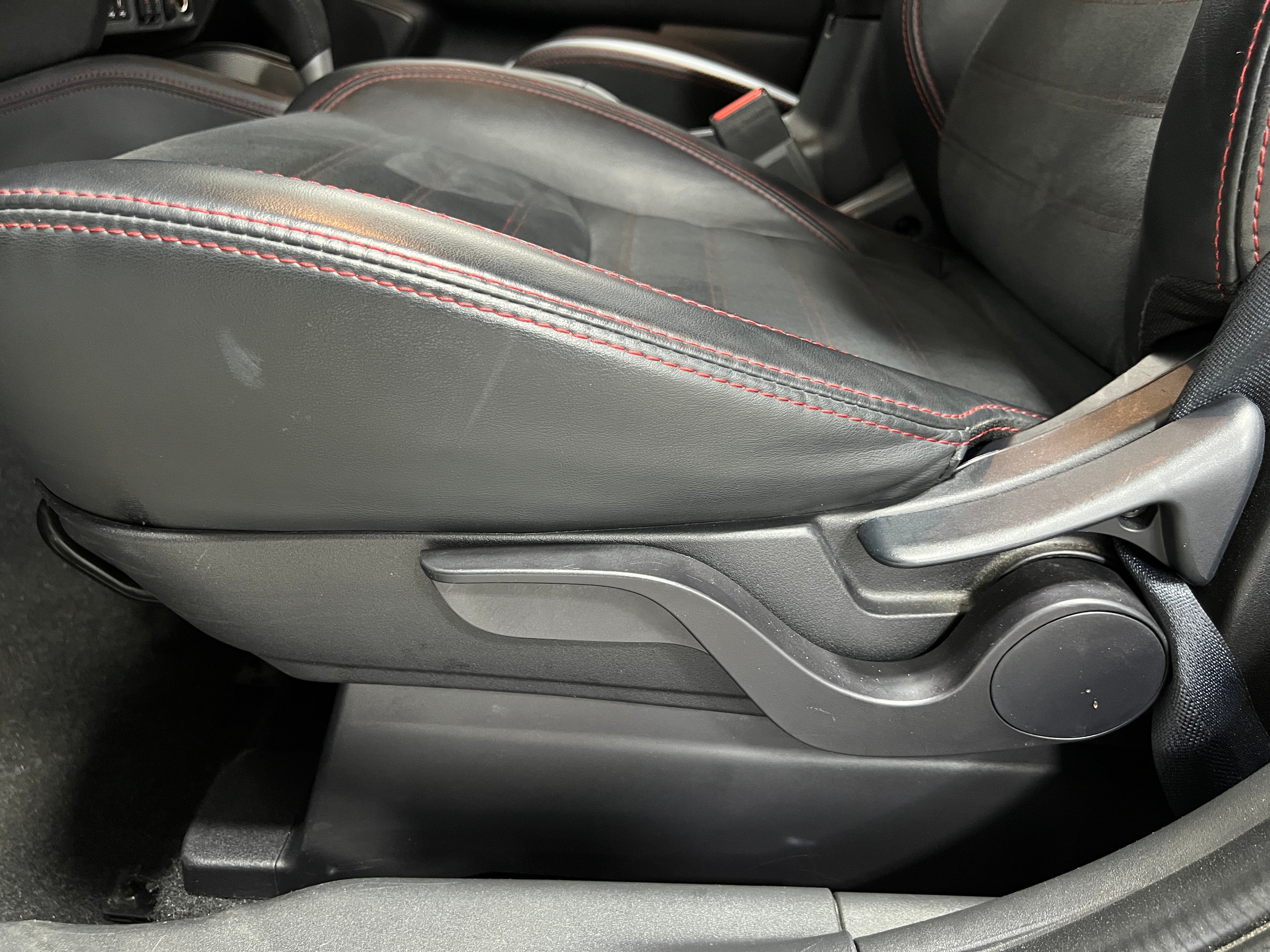 2024 Mitsubishi Outlander Sport SE