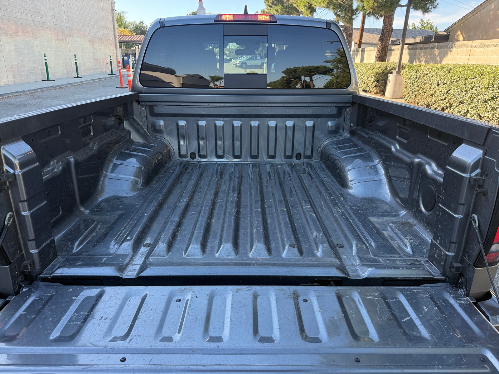 Thumbnail: 2026 Nissan Frontier - 5
